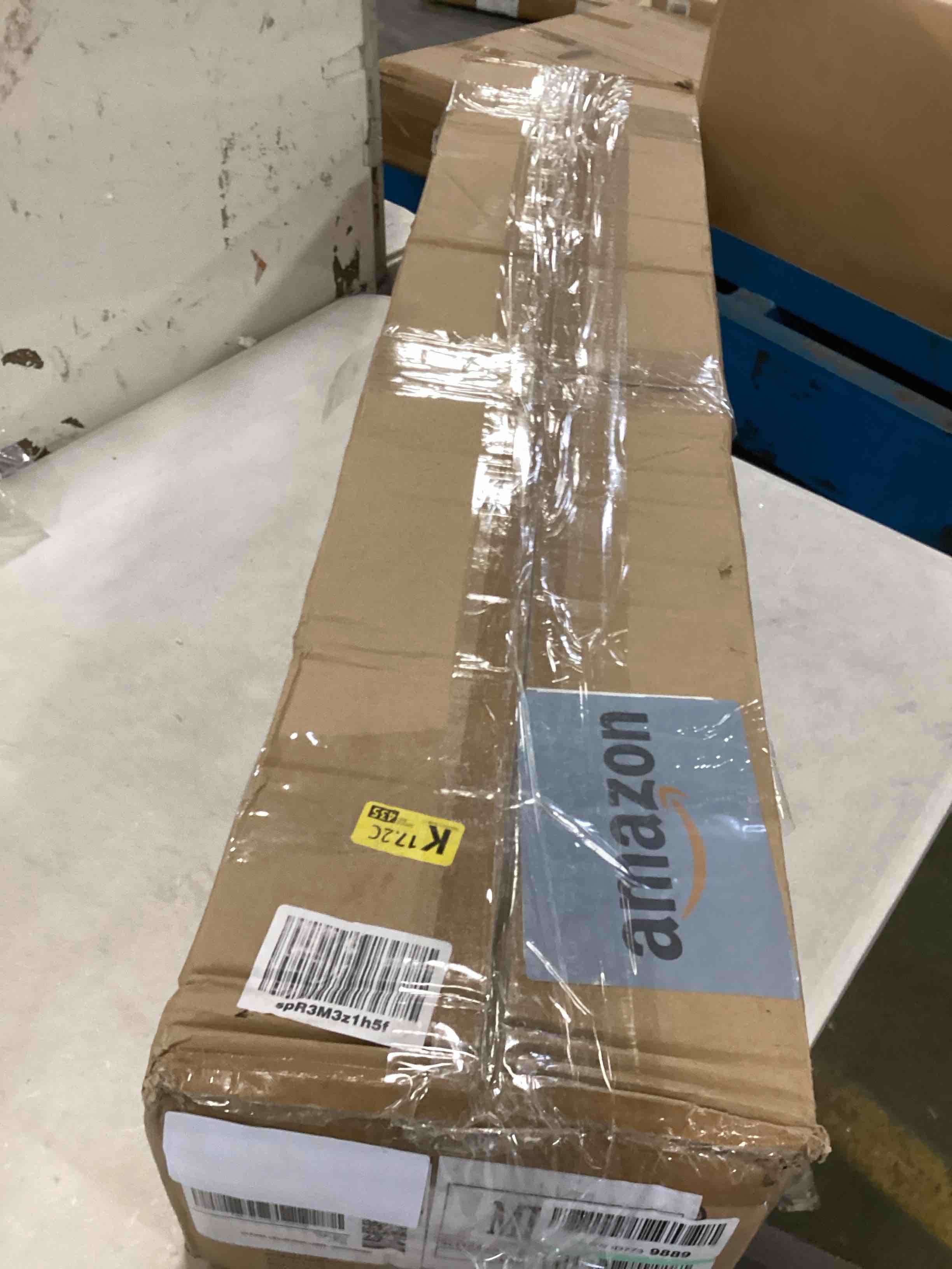 https://s3.amazonaws.com/lotting-images-prod/bidfta/YEL6403549_1715622444846.jpeg