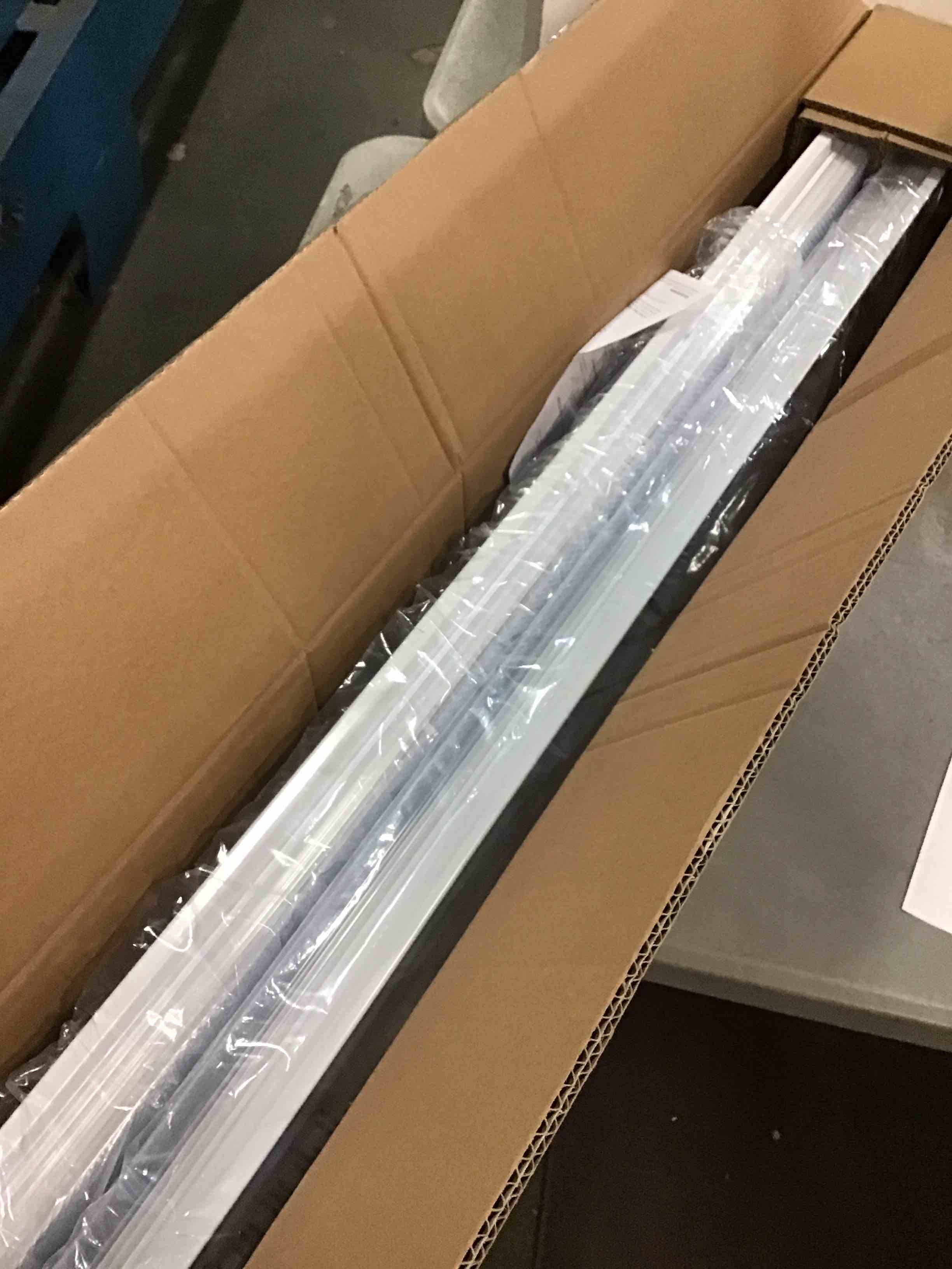 https://s3.amazonaws.com/lotting-images-prod/bidfta/YEL6404304_1717006738855.jpeg