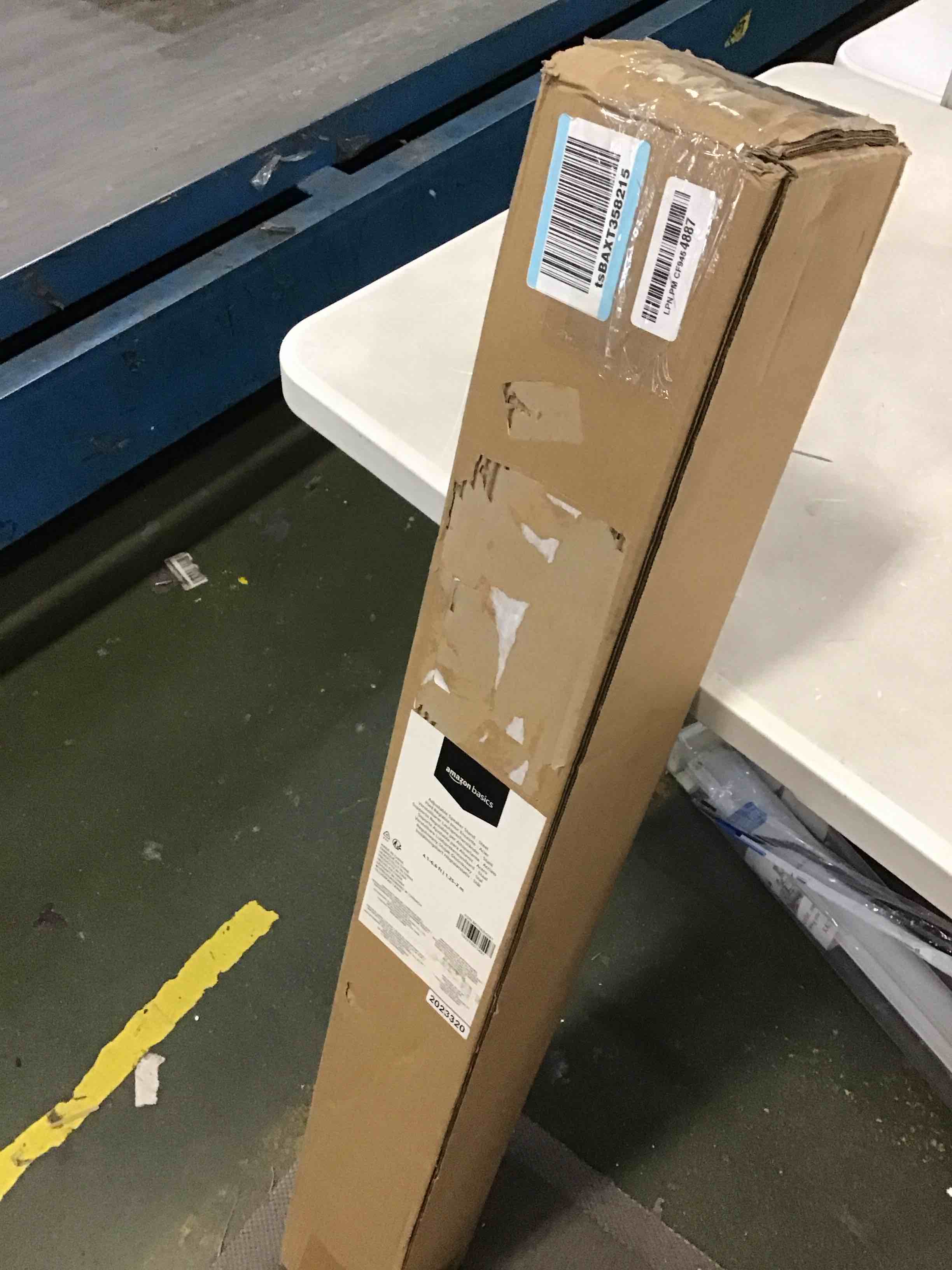 https://s3.amazonaws.com/lotting-images-prod/bidfta/YEL6404670_1717163614193.jpeg
