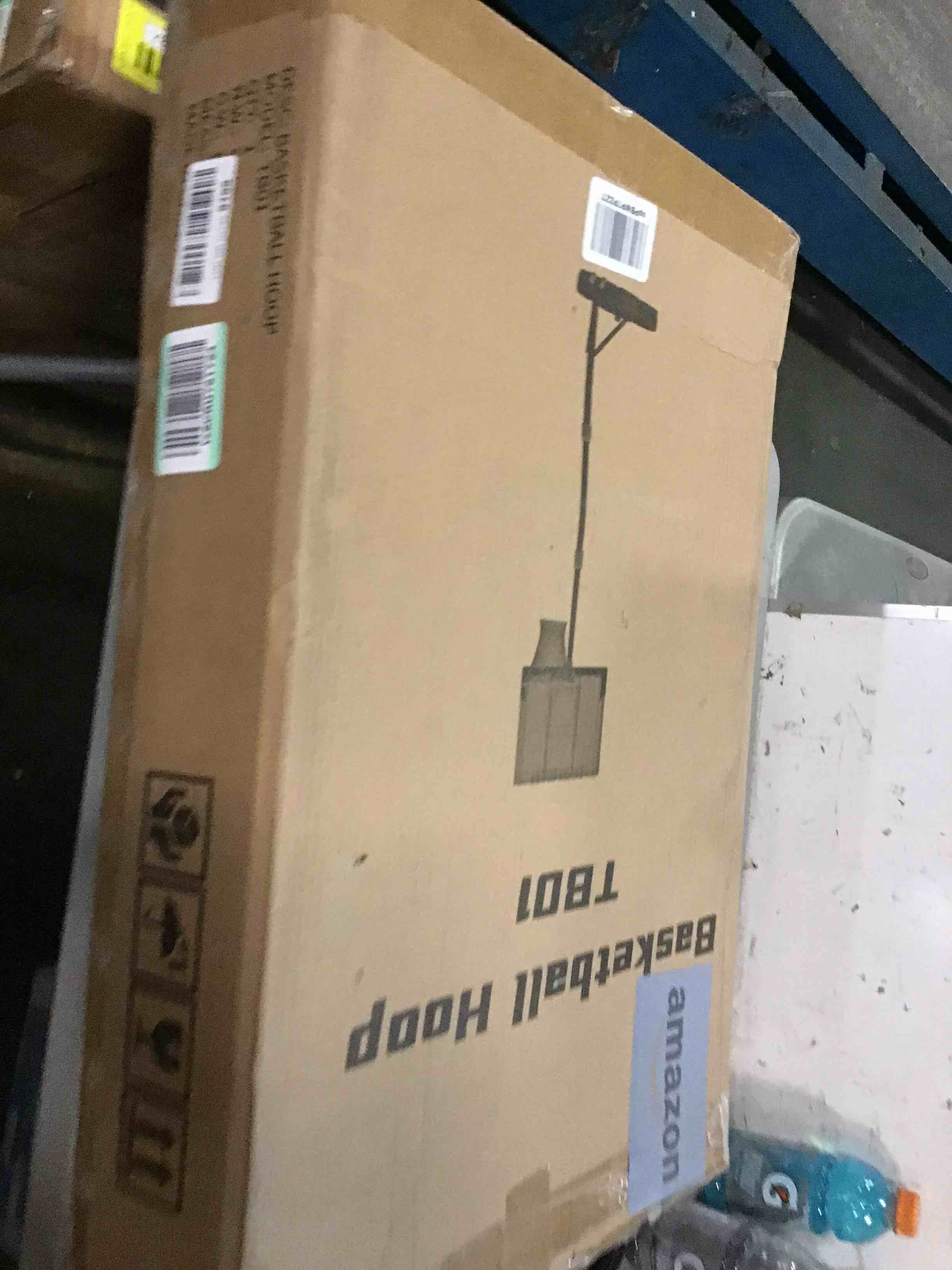 https://s3.amazonaws.com/lotting-images-prod/bidfta/YEL6405909_1717070205175.jpeg