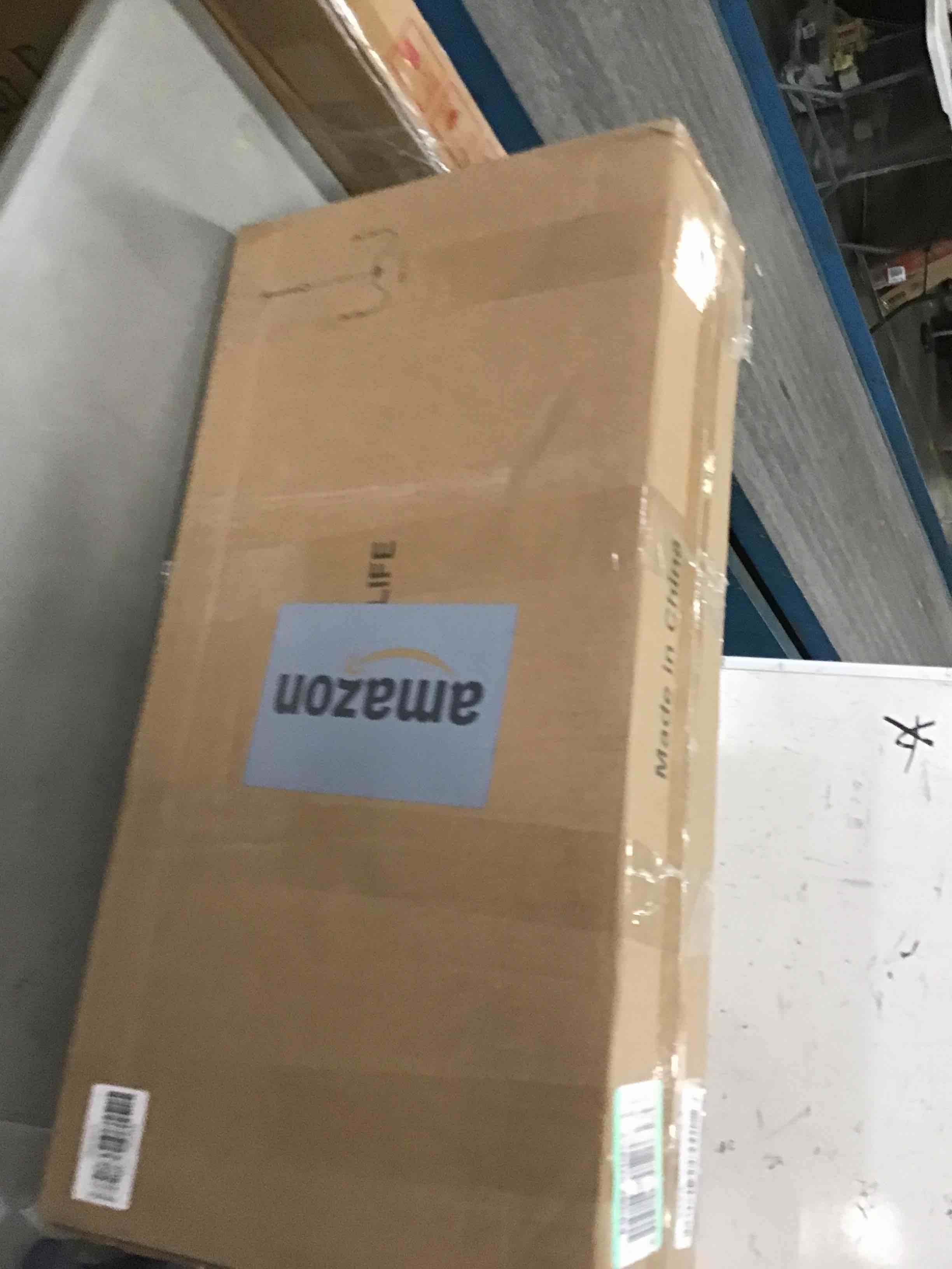 https://s3.amazonaws.com/lotting-images-prod/bidfta/YEL6405914_1717070583700.jpeg