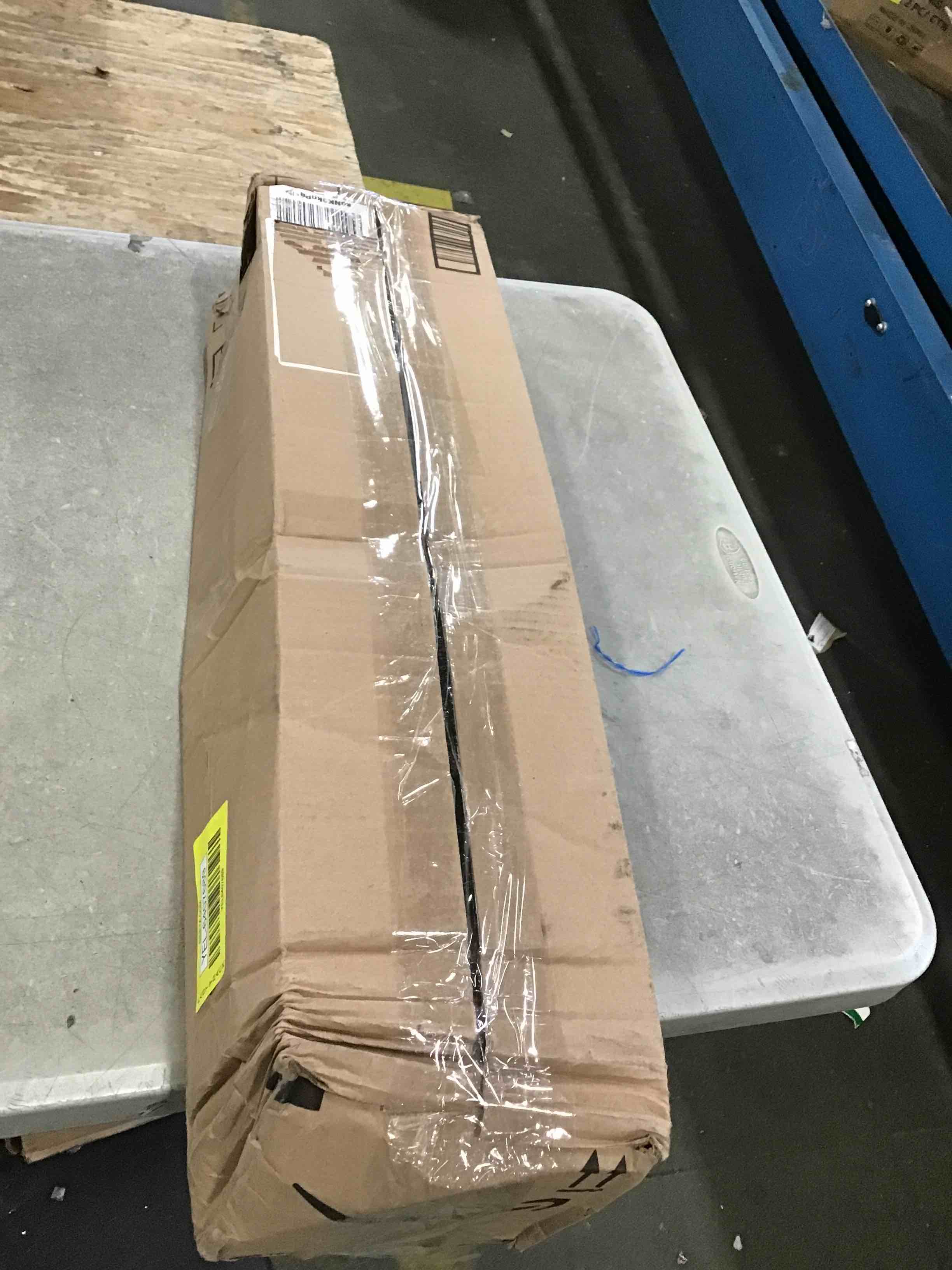 https://s3.amazonaws.com/lotting-images-prod/bidfta/YEL6407689_1717183801208.jpeg