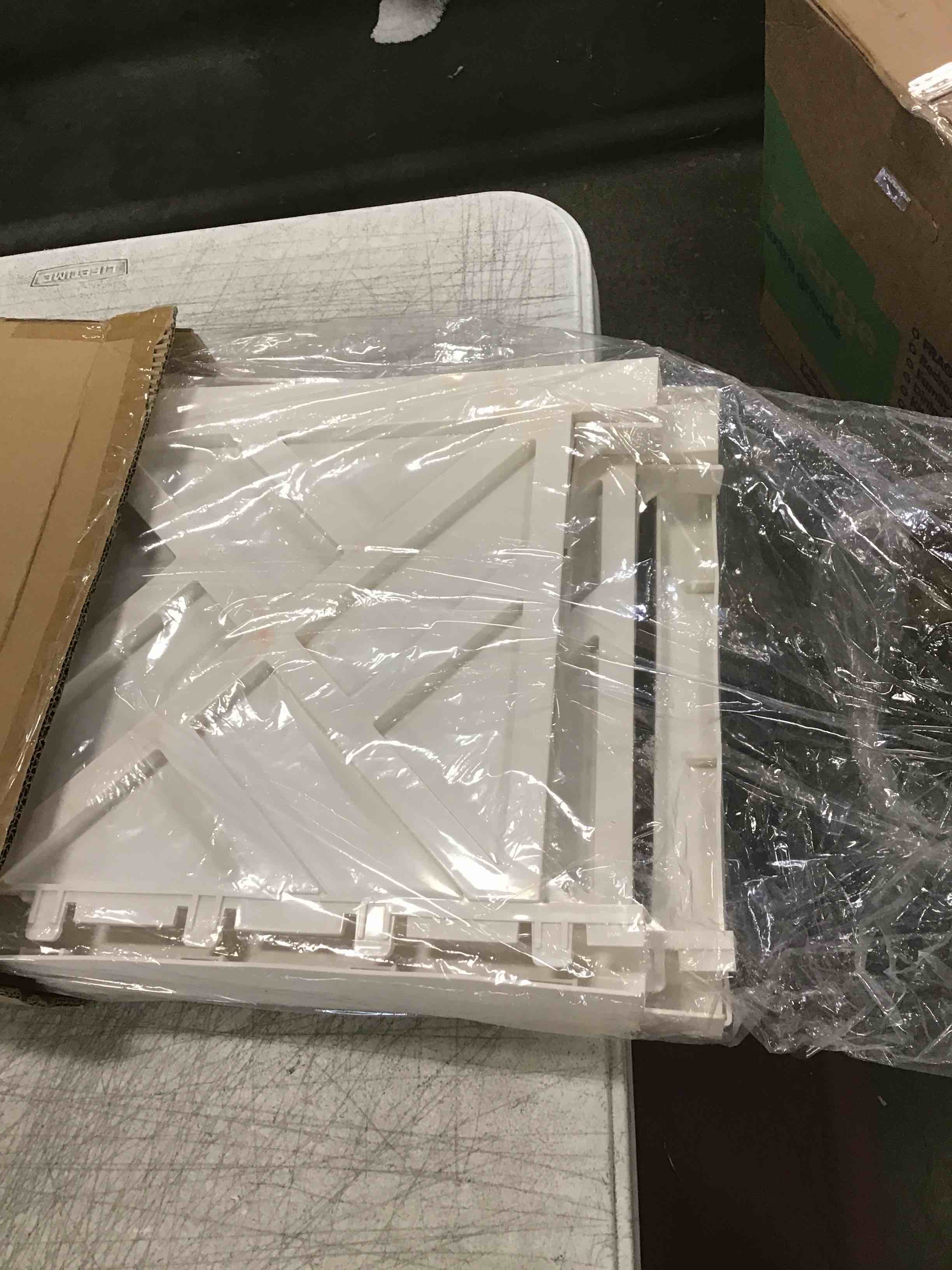 https://s3.amazonaws.com/lotting-images-prod/bidfta/YEL6408155_1717439935482.jpeg