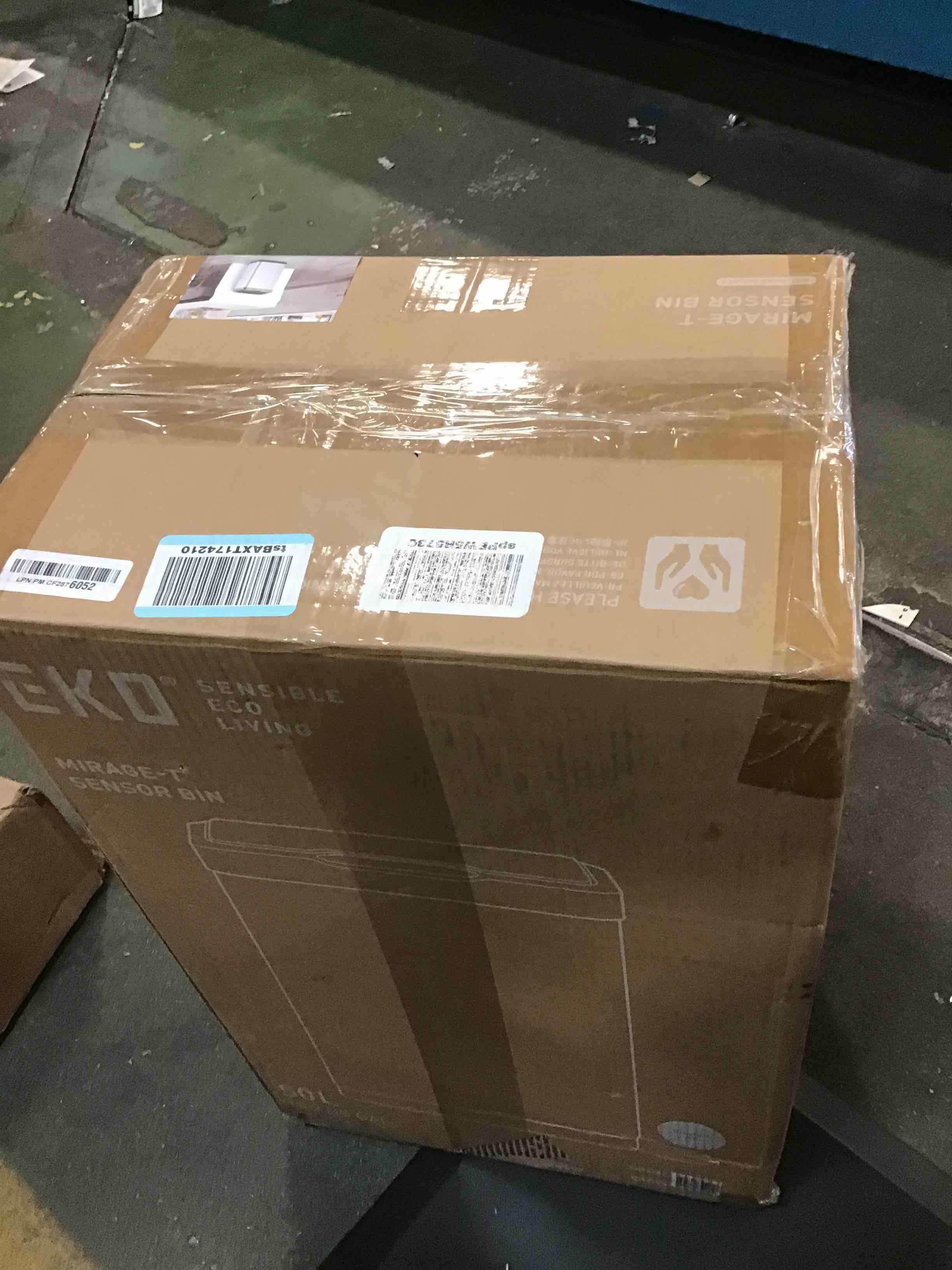 https://s3.amazonaws.com/lotting-images-prod/bidfta/YEL6410273_1717169801790.jpeg