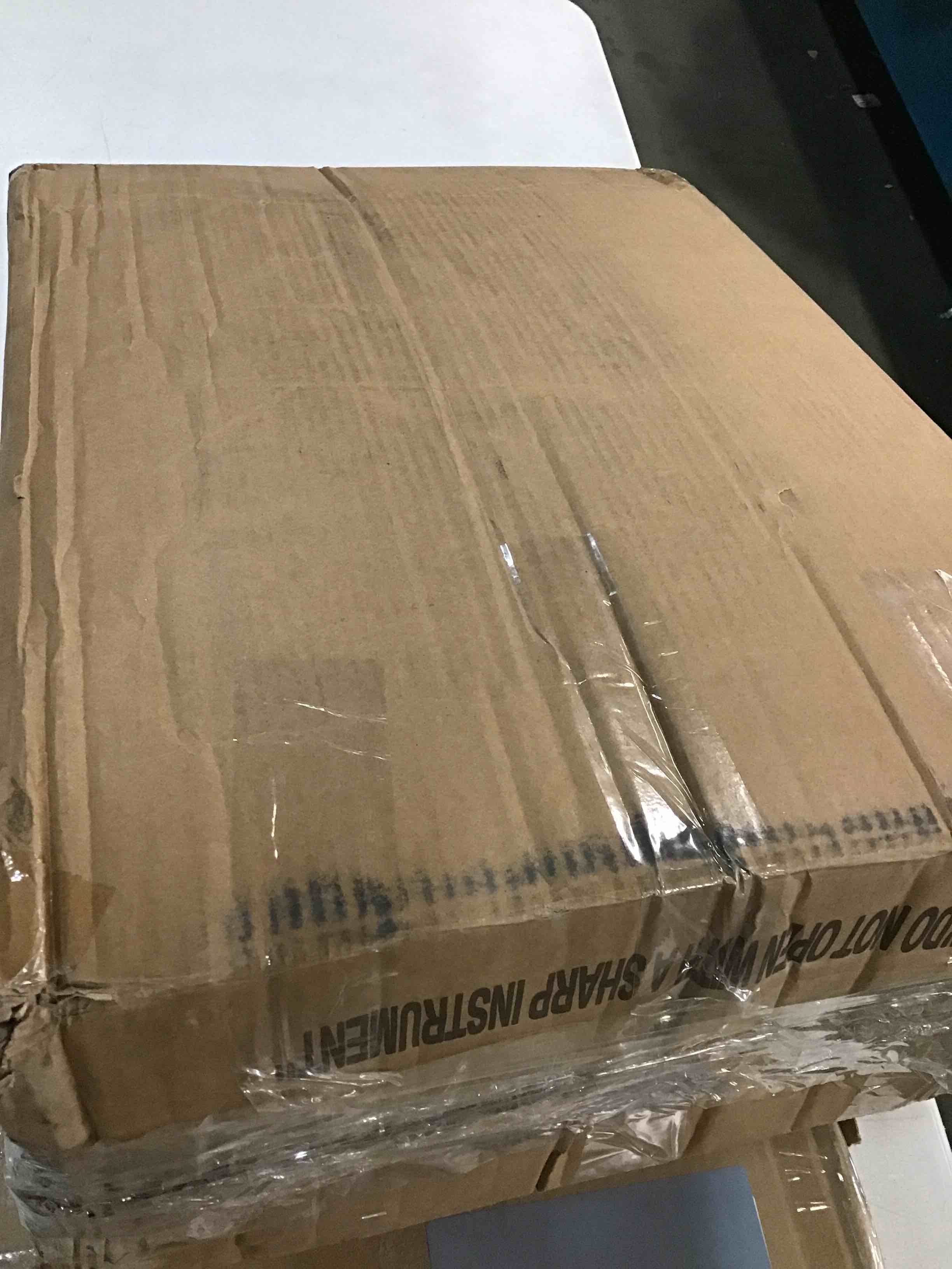 https://s3.amazonaws.com/lotting-images-prod/bidfta/YEL6410915_1717508233644.jpeg