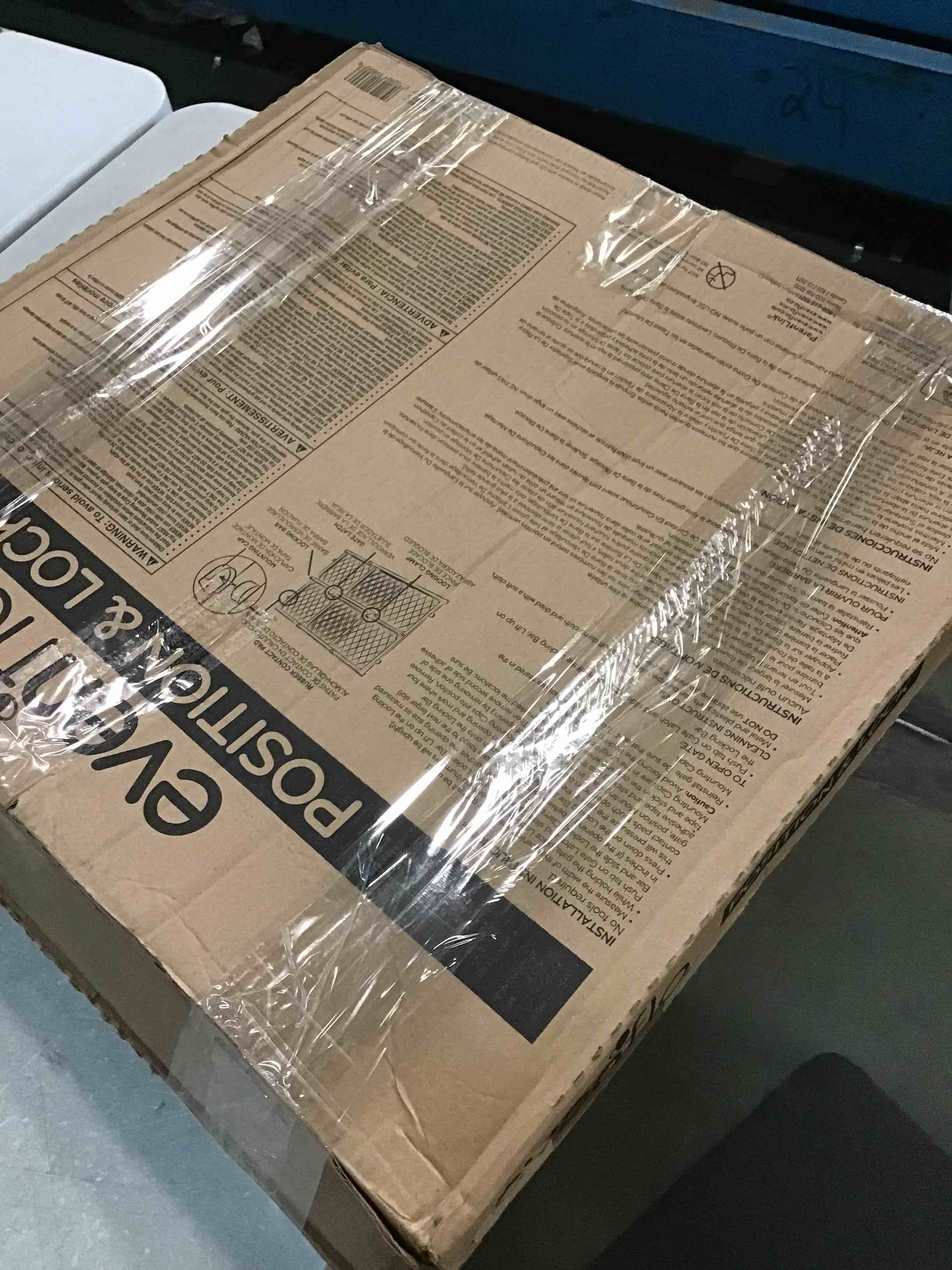 https://s3.amazonaws.com/lotting-images-prod/bidfta/YEL6411031_1717529286953.jpeg