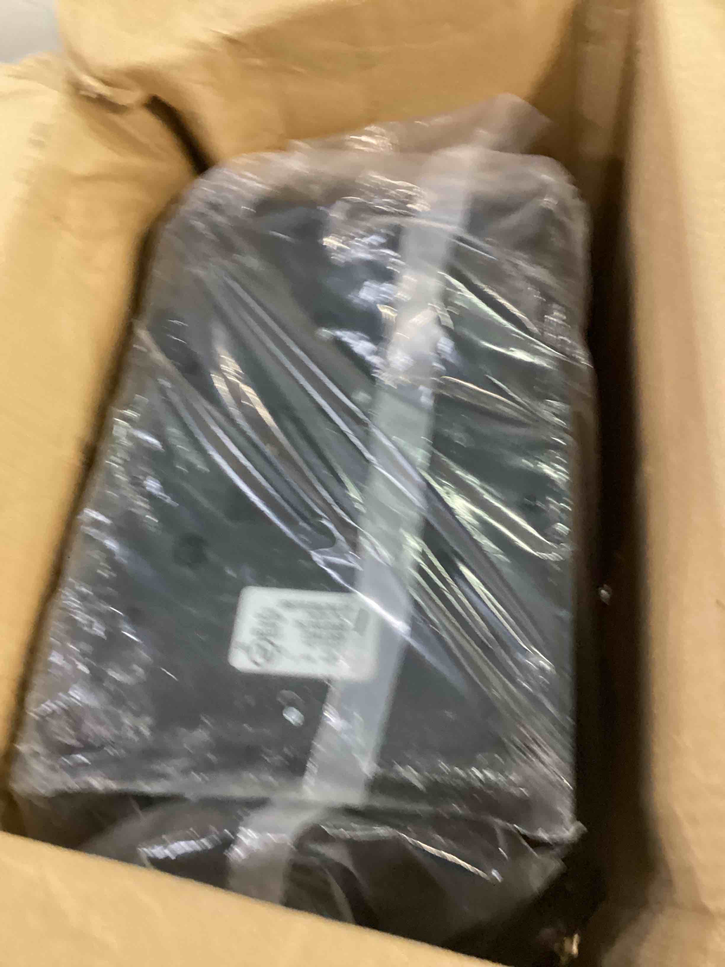 https://s3.amazonaws.com/lotting-images-prod/bidfta/YEL6411571_1716986941663.jpeg