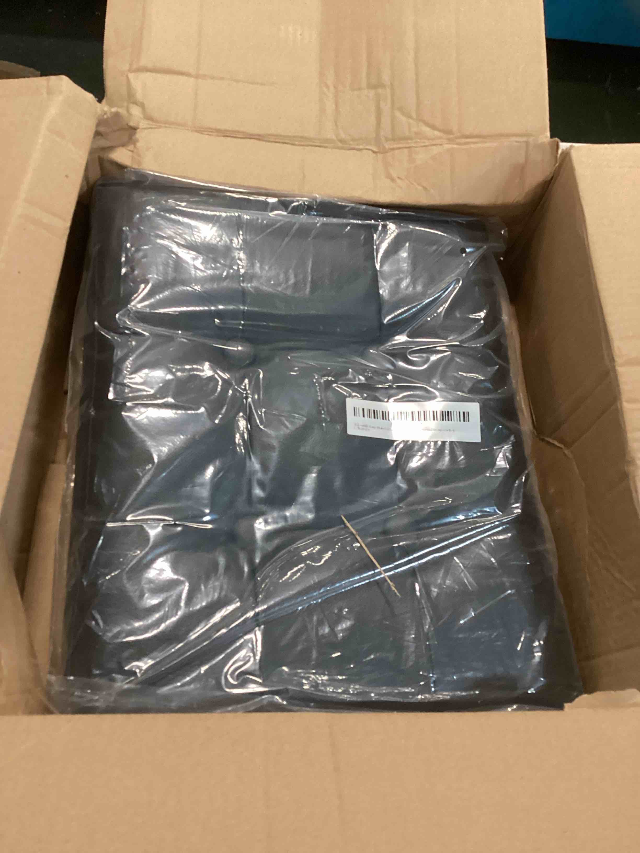 https://s3.amazonaws.com/lotting-images-prod/bidfta/YEL6411824_1717074166461.jpeg