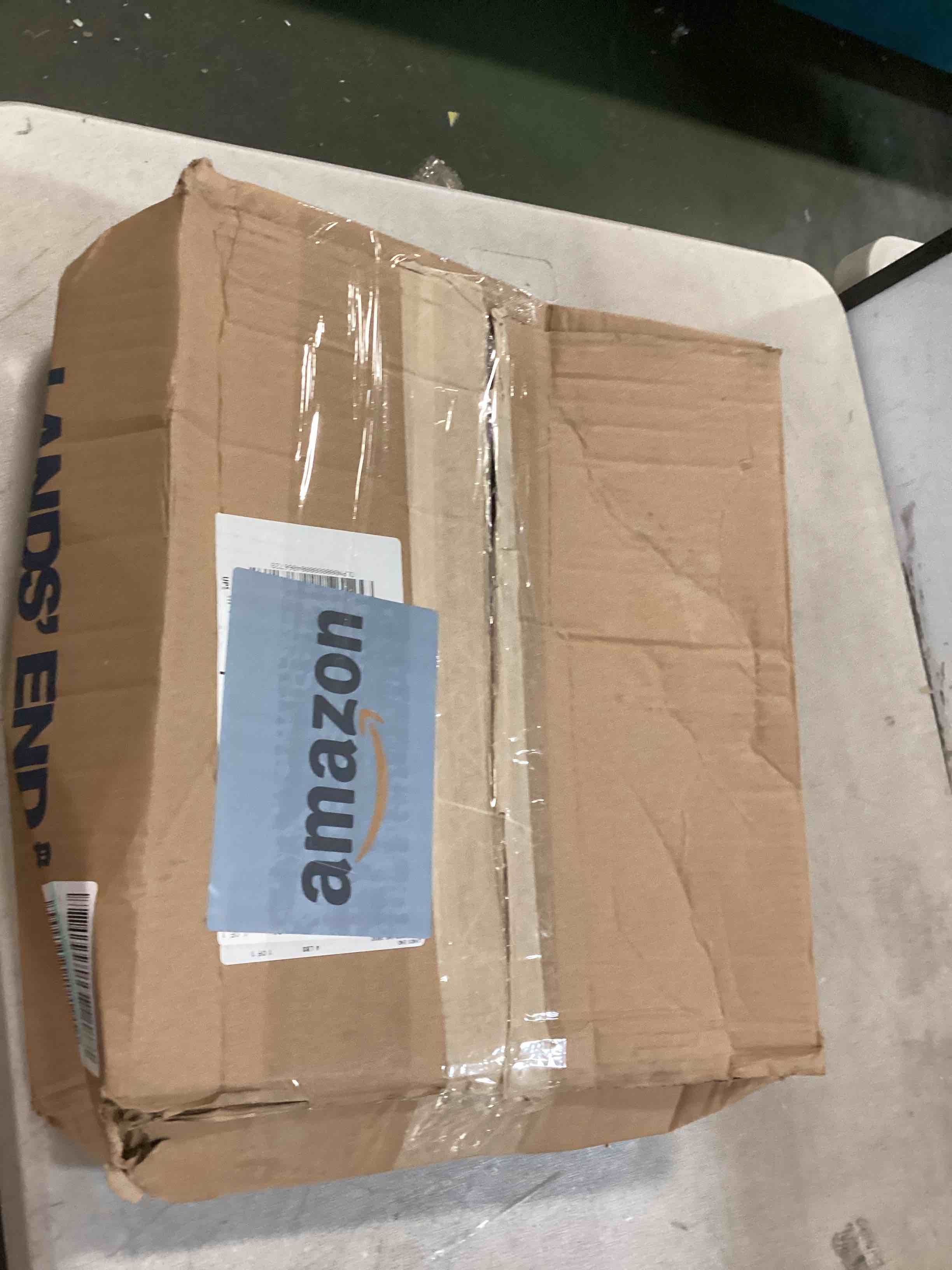 https://s3.amazonaws.com/lotting-images-prod/bidfta/YEL6411824_1717074184378.jpeg