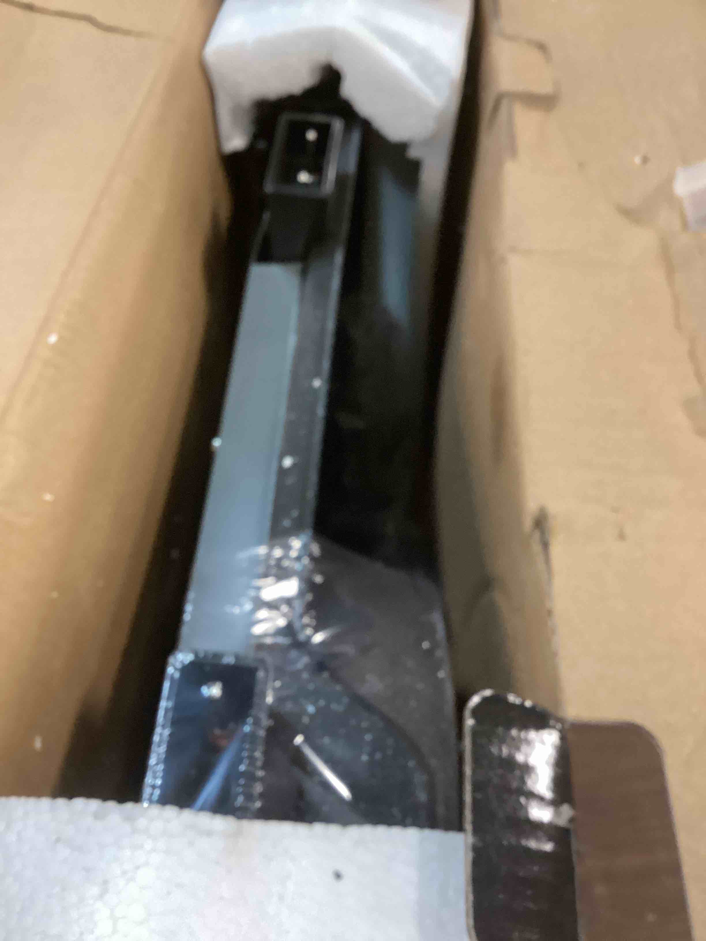 https://s3.amazonaws.com/lotting-images-prod/bidfta/YEL6412755_1717443159594.jpeg