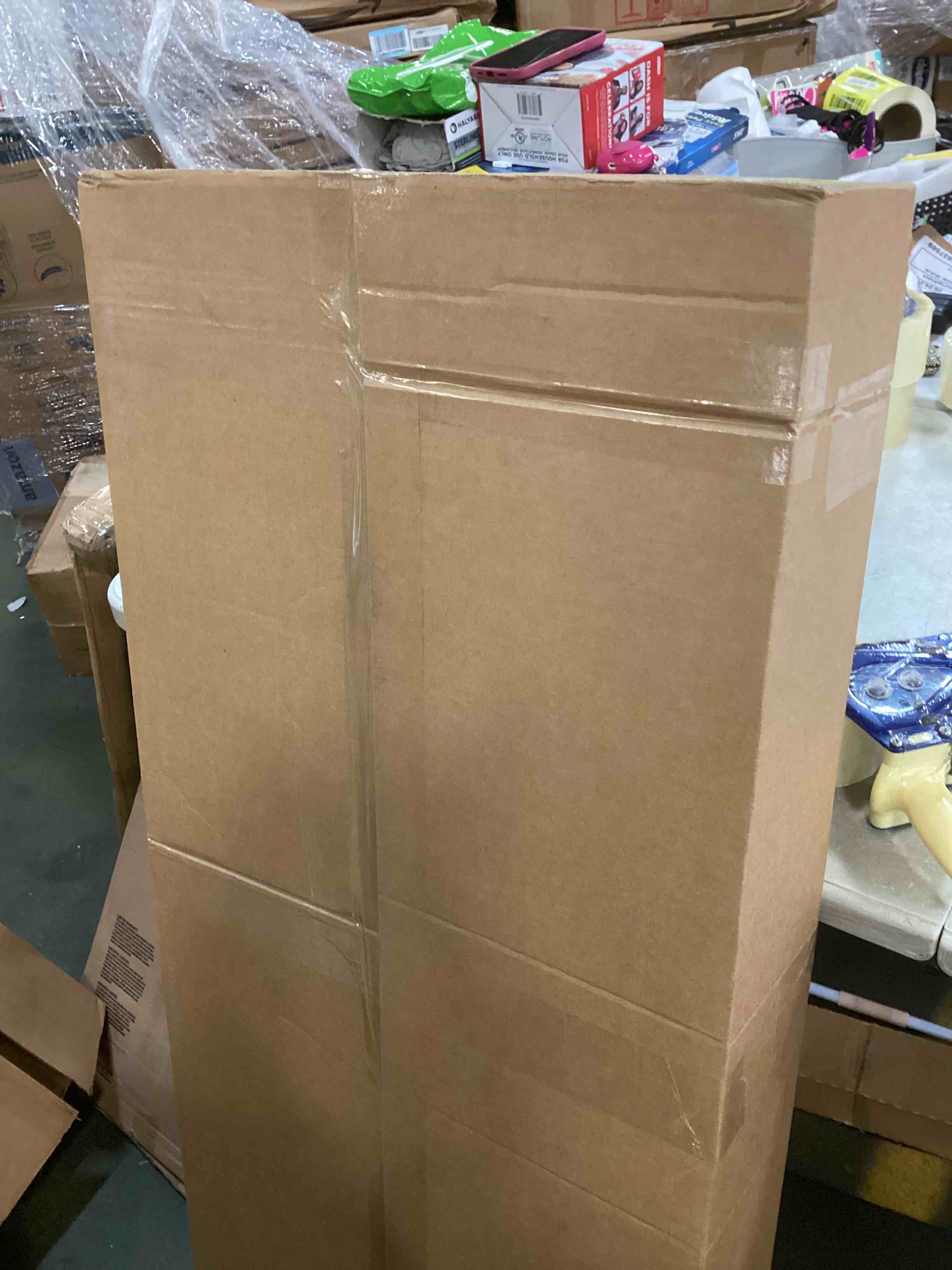 https://s3.amazonaws.com/lotting-images-prod/bidfta/YEL6412830_1717590446021.jpeg