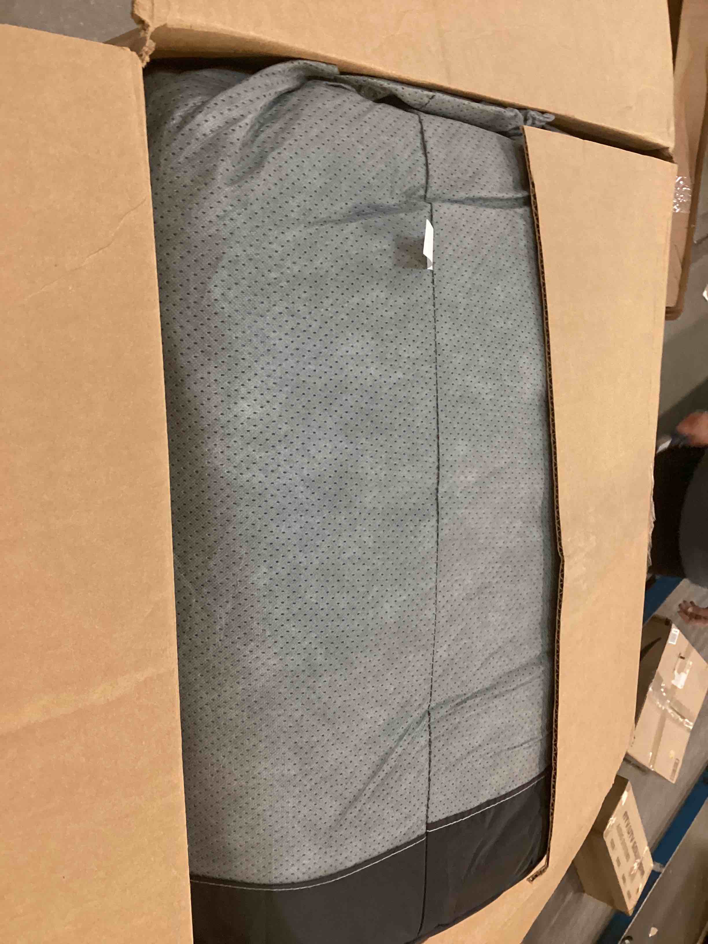 https://s3.amazonaws.com/lotting-images-prod/bidfta/YEL6412837_1717591252173.jpeg