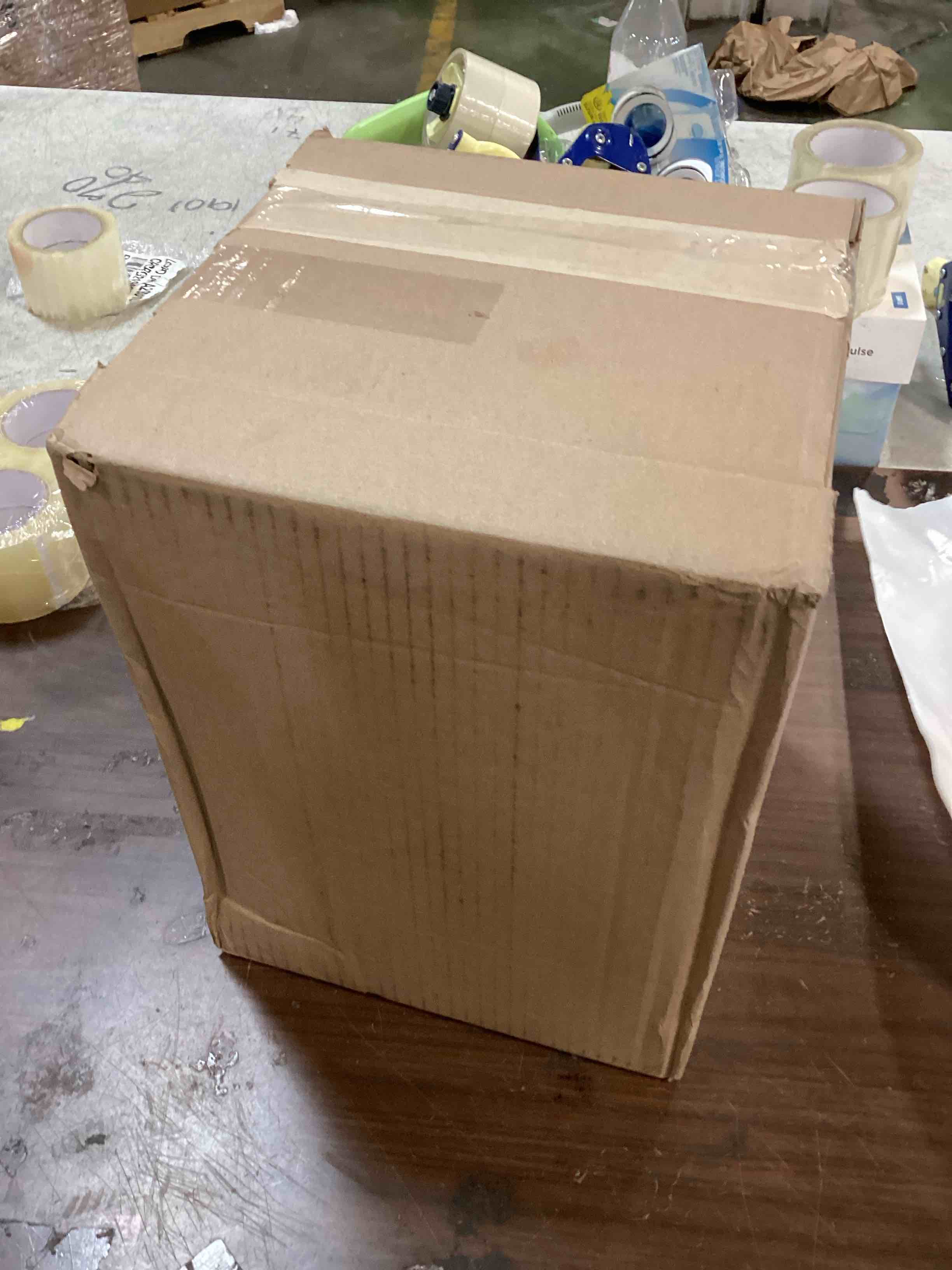 https://s3.amazonaws.com/lotting-images-prod/bidfta/YEL6413353_1719229672845.jpeg