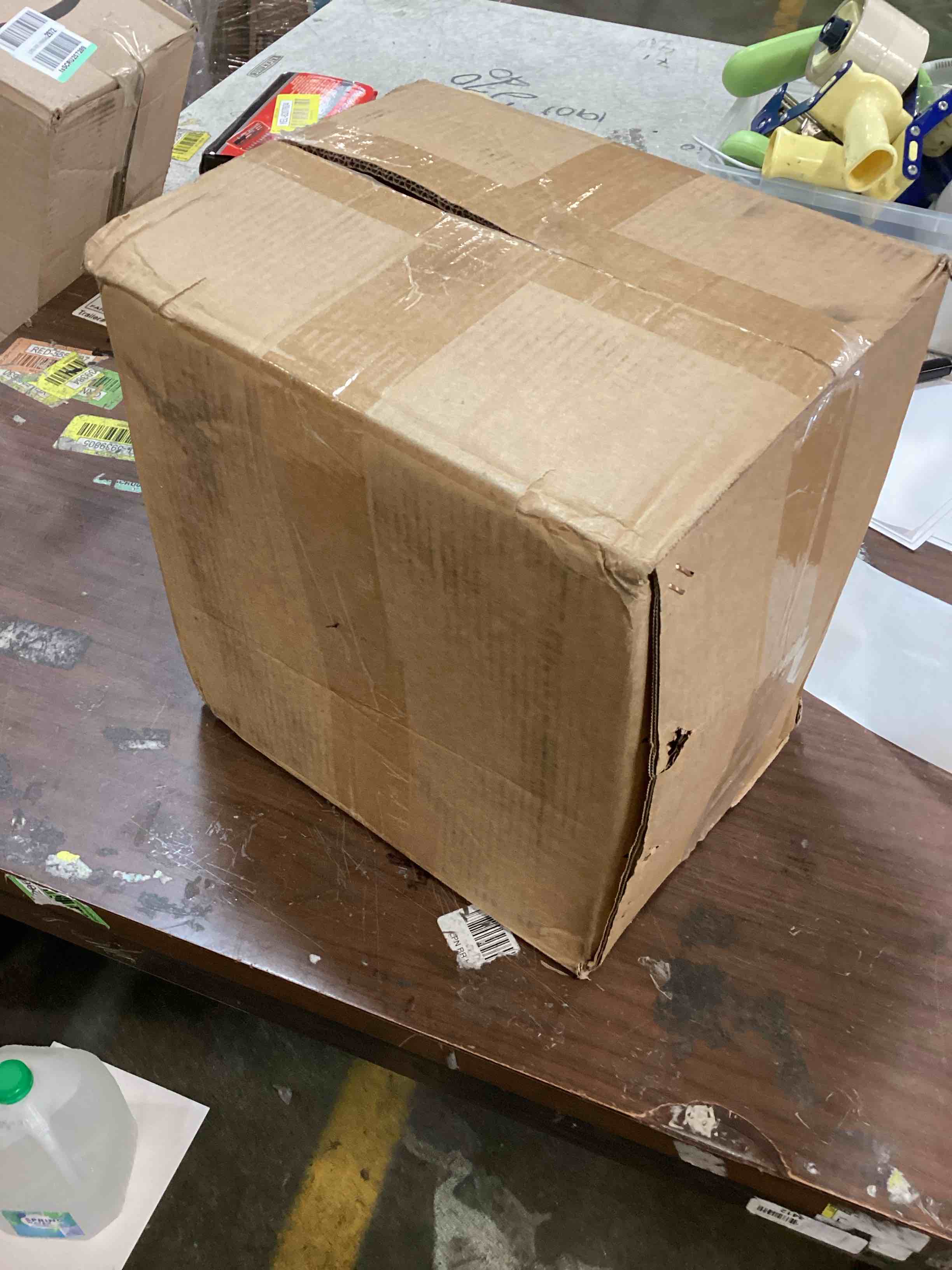 https://s3.amazonaws.com/lotting-images-prod/bidfta/YEL6413356_1719229918114.jpeg