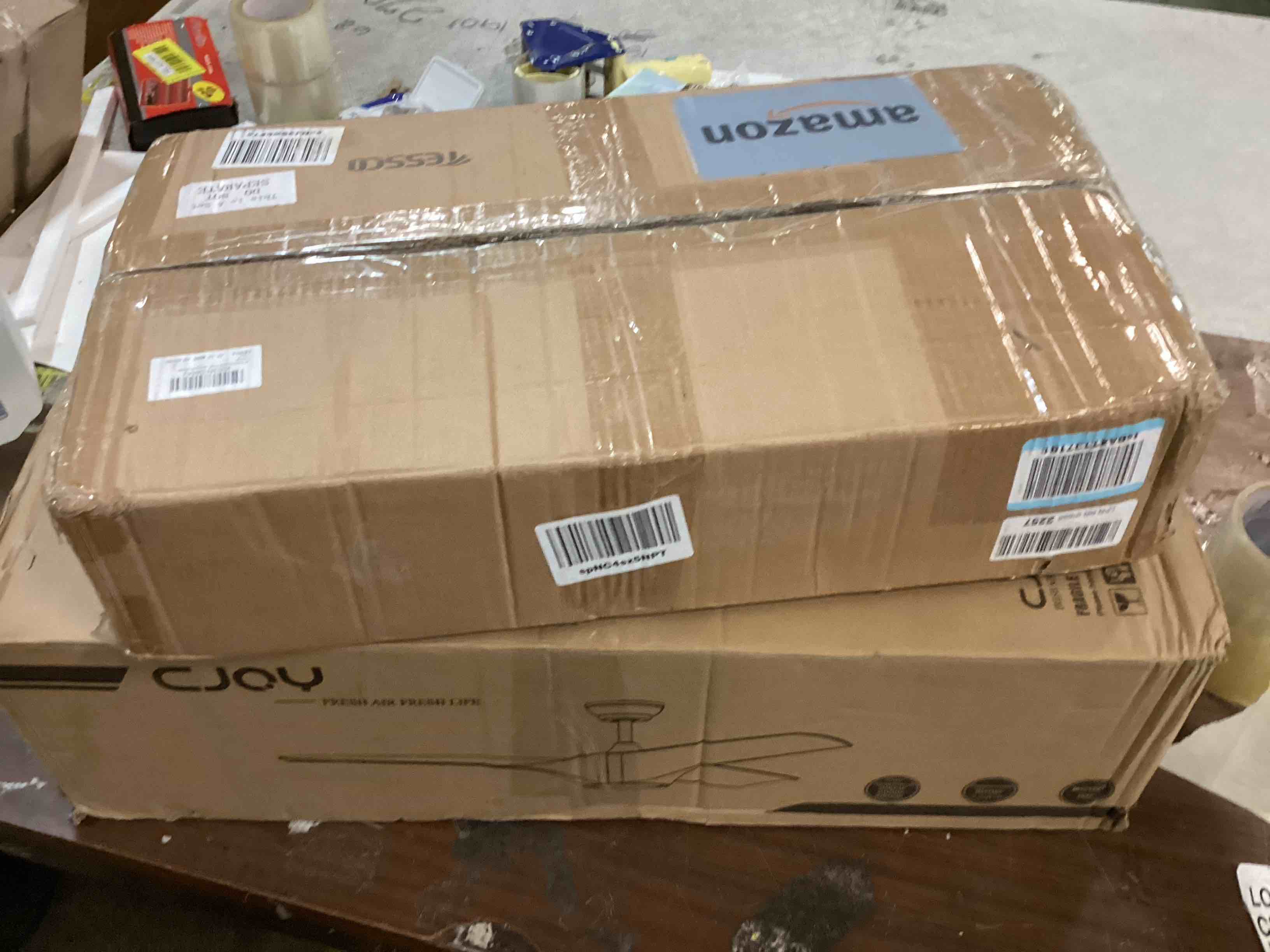 https://s3.amazonaws.com/lotting-images-prod/bidfta/YEL6413534_1719252969767.jpeg