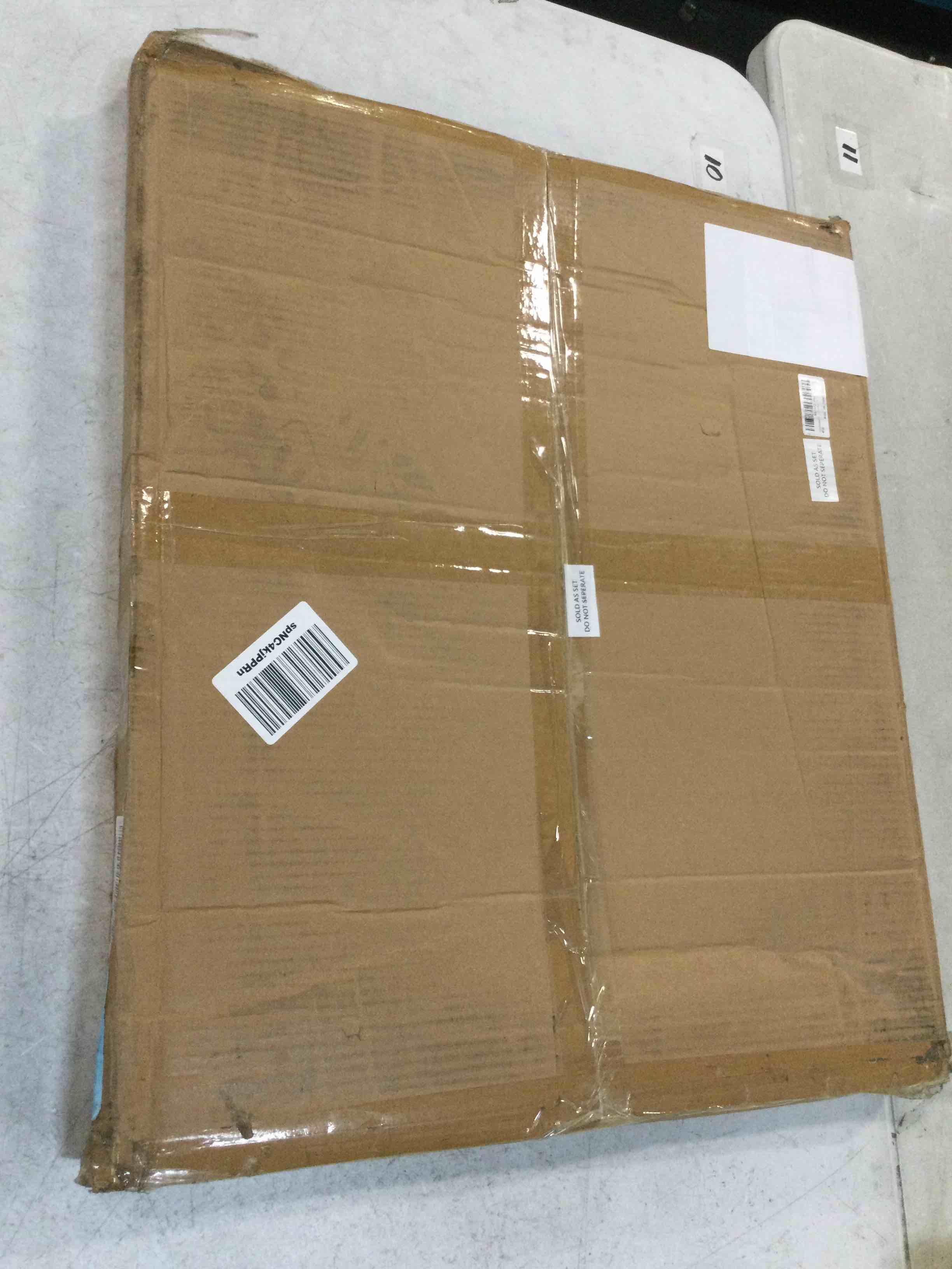 https://s3.amazonaws.com/lotting-images-prod/bidfta/YEL6413637_1719281701639.jpeg