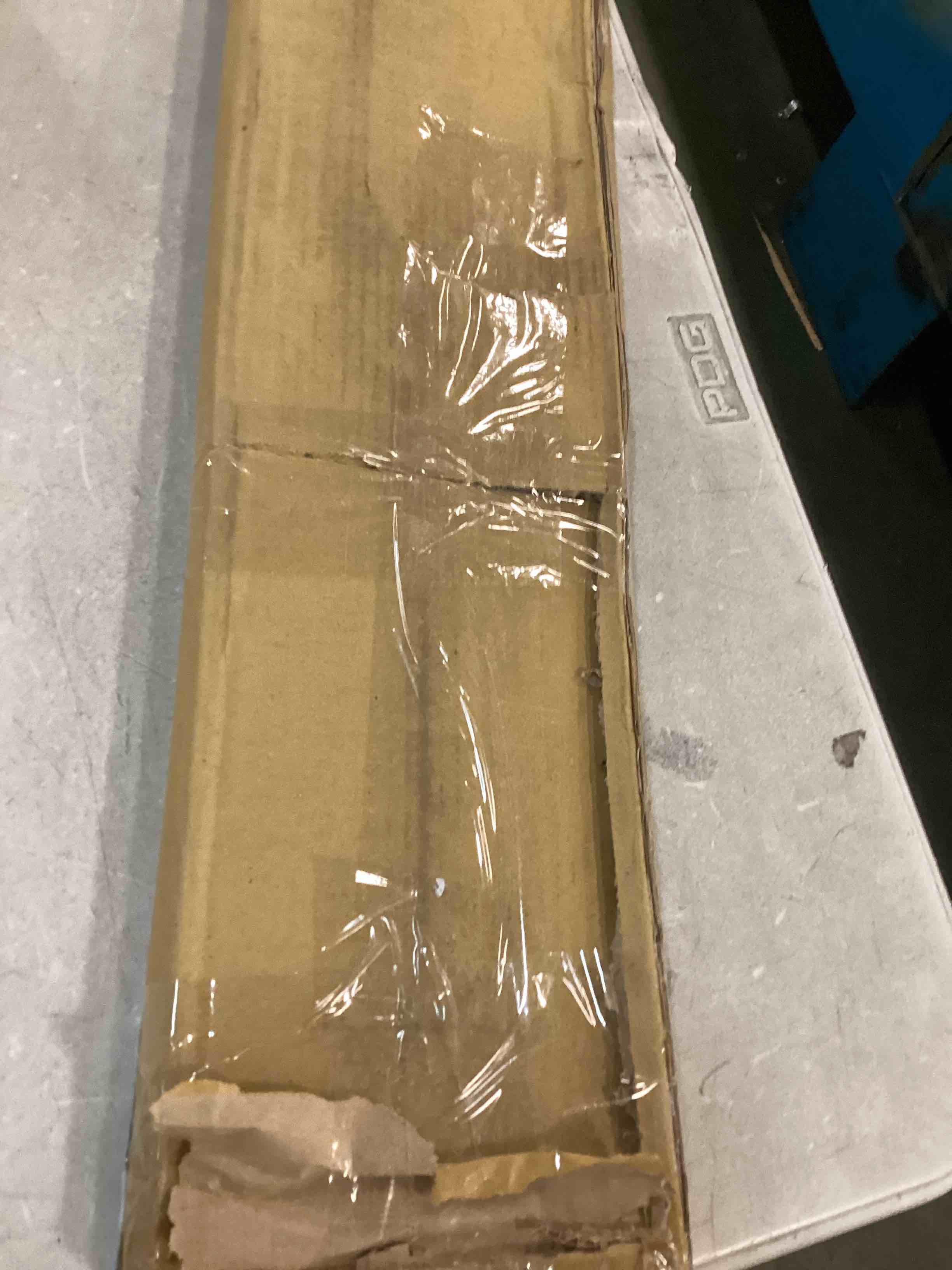 https://s3.amazonaws.com/lotting-images-prod/bidfta/YEL6413720_1719573711531.jpeg