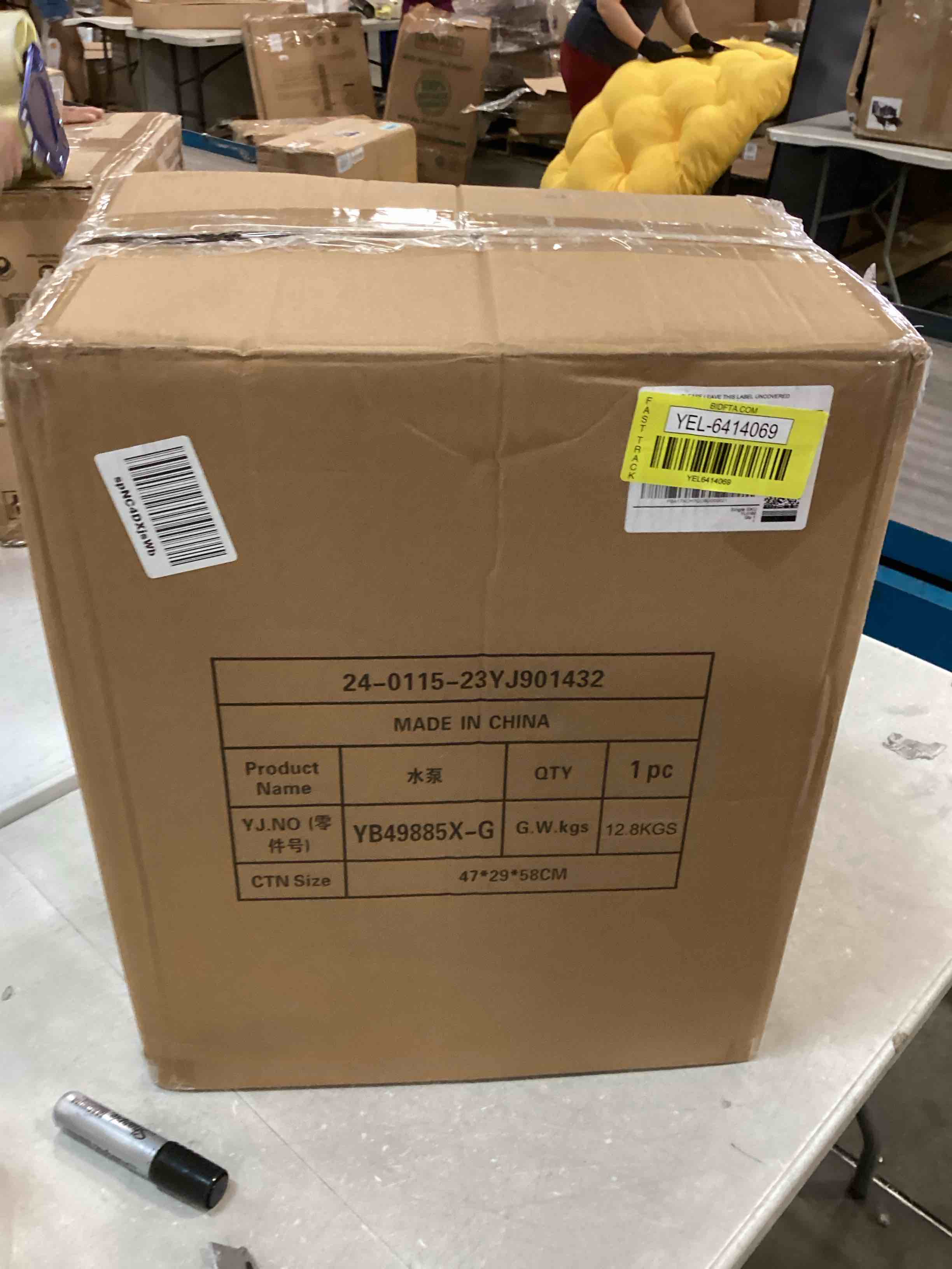 https://s3.amazonaws.com/lotting-images-prod/bidfta/YEL6414069_1719839586114.jpeg