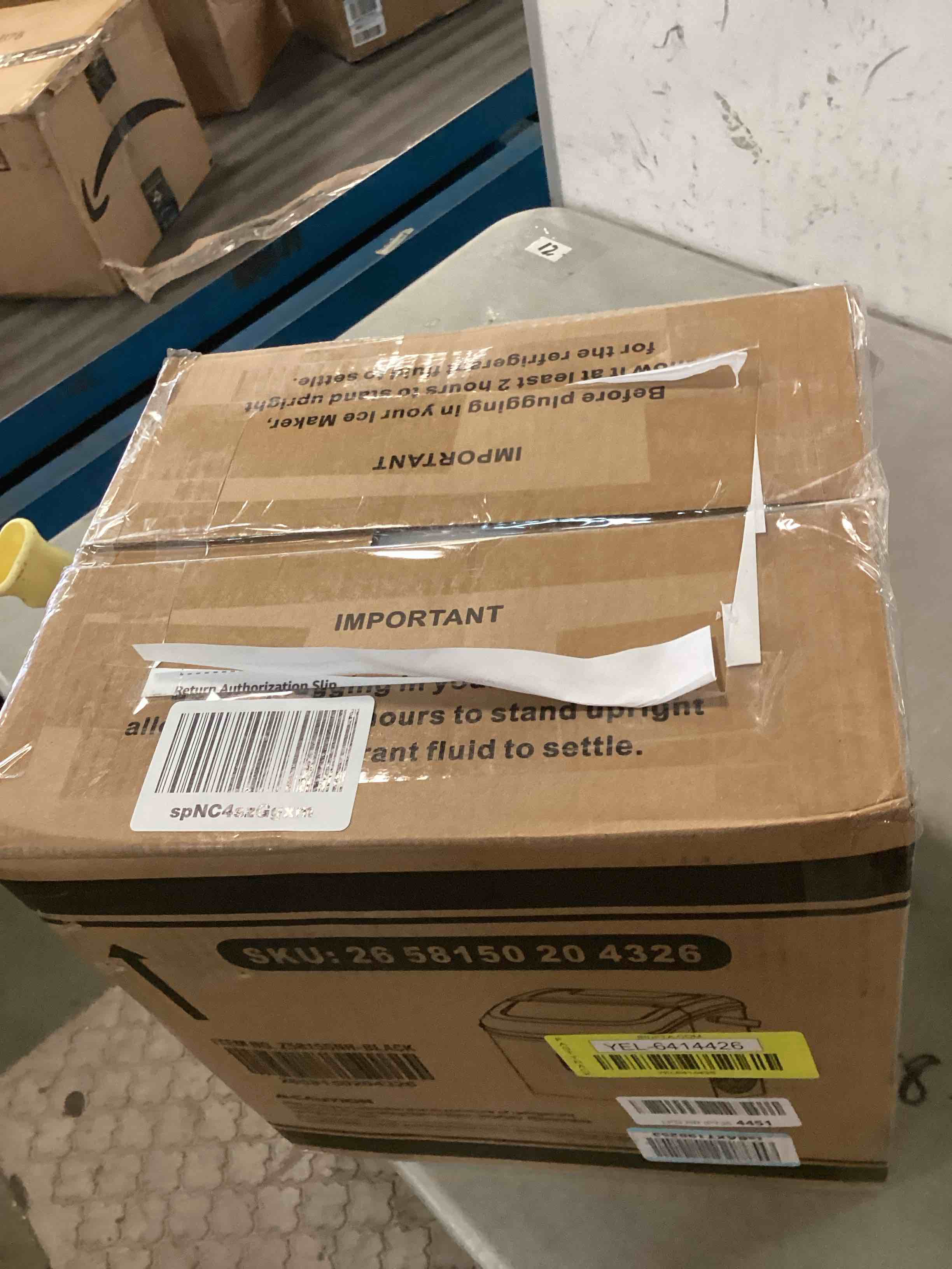 https://s3.amazonaws.com/lotting-images-prod/bidfta/YEL6414426_1719944331599.jpeg