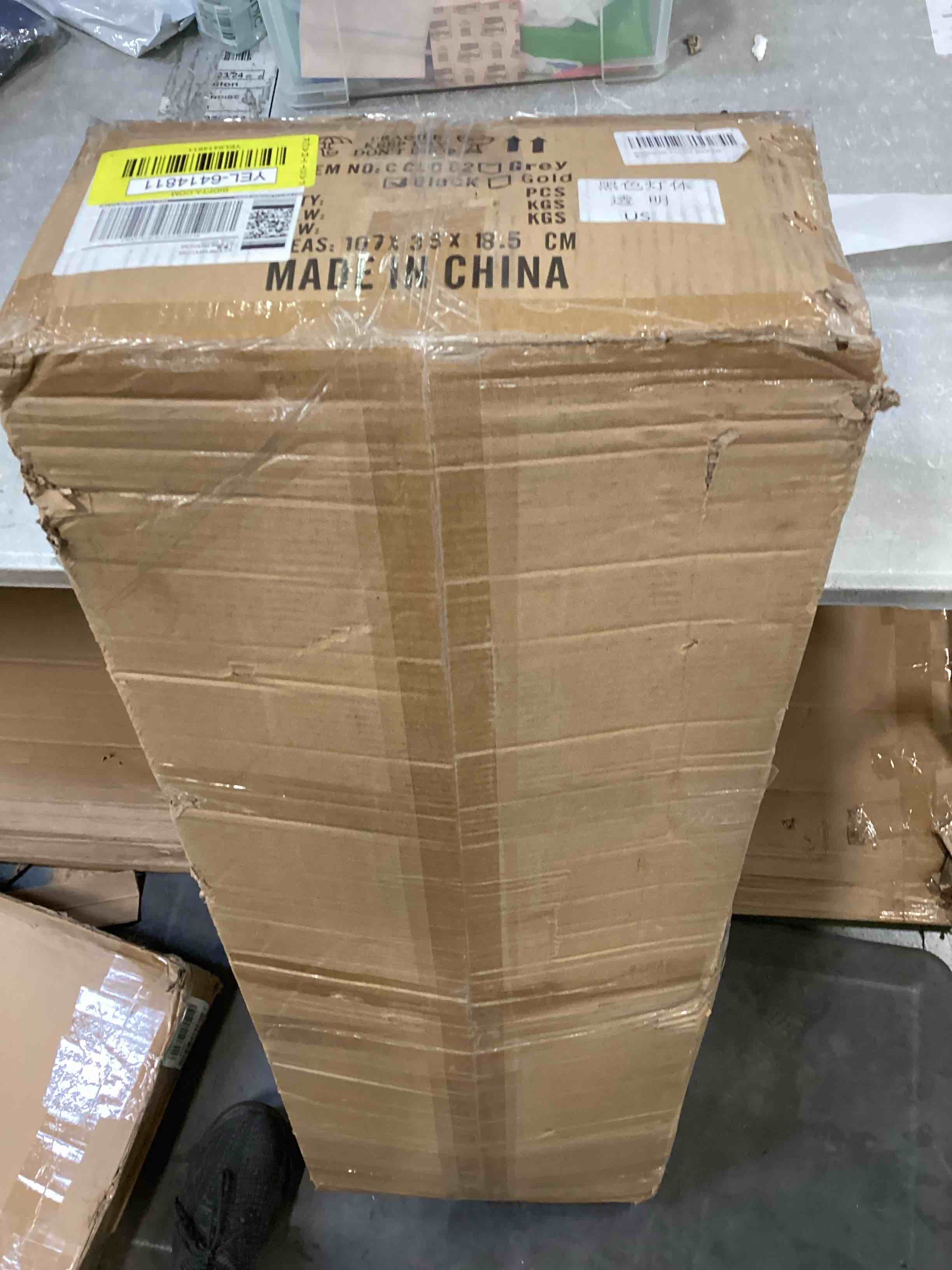 https://s3.amazonaws.com/lotting-images-prod/bidfta/YEL6414811_1718388558823.jpeg