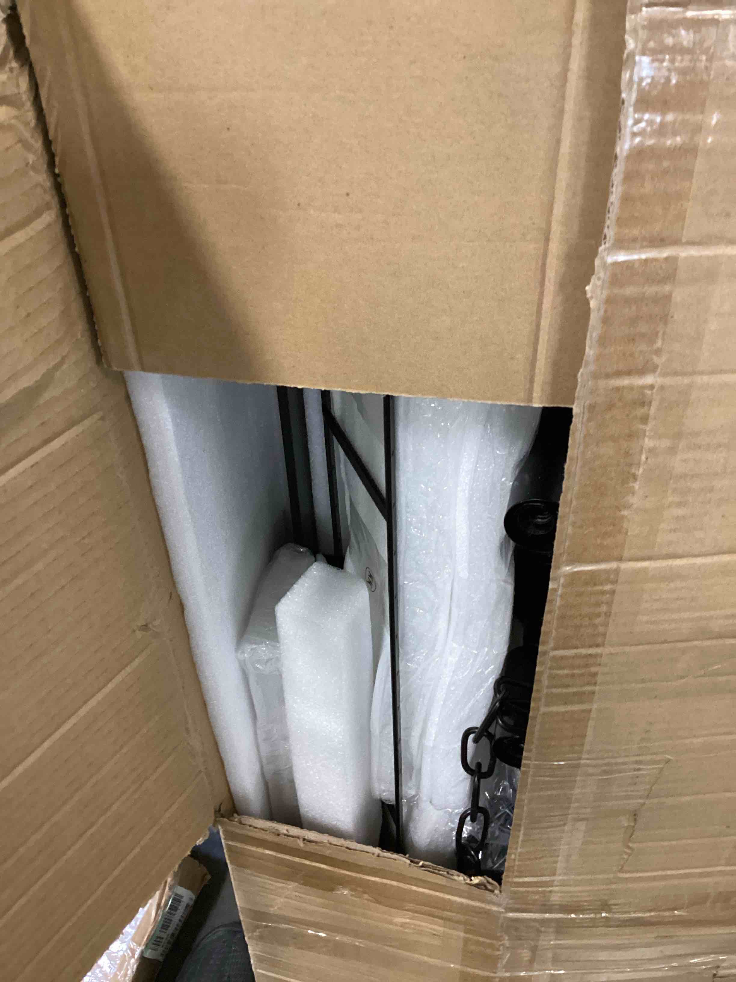 https://s3.amazonaws.com/lotting-images-prod/bidfta/YEL6414811_1718388601985.jpeg
