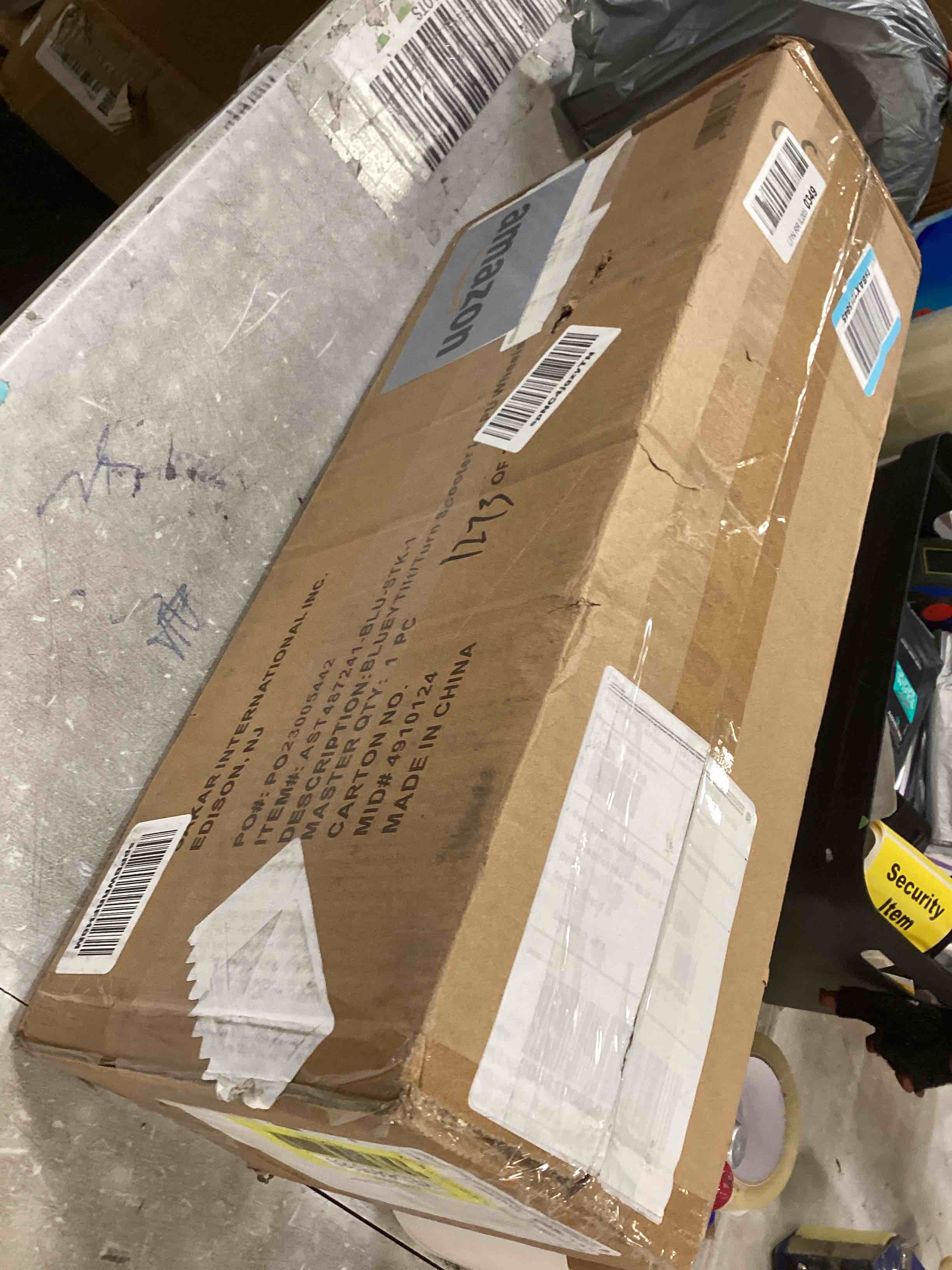 https://s3.amazonaws.com/lotting-images-prod/bidfta/YEL6415360_1718972684433.jpeg