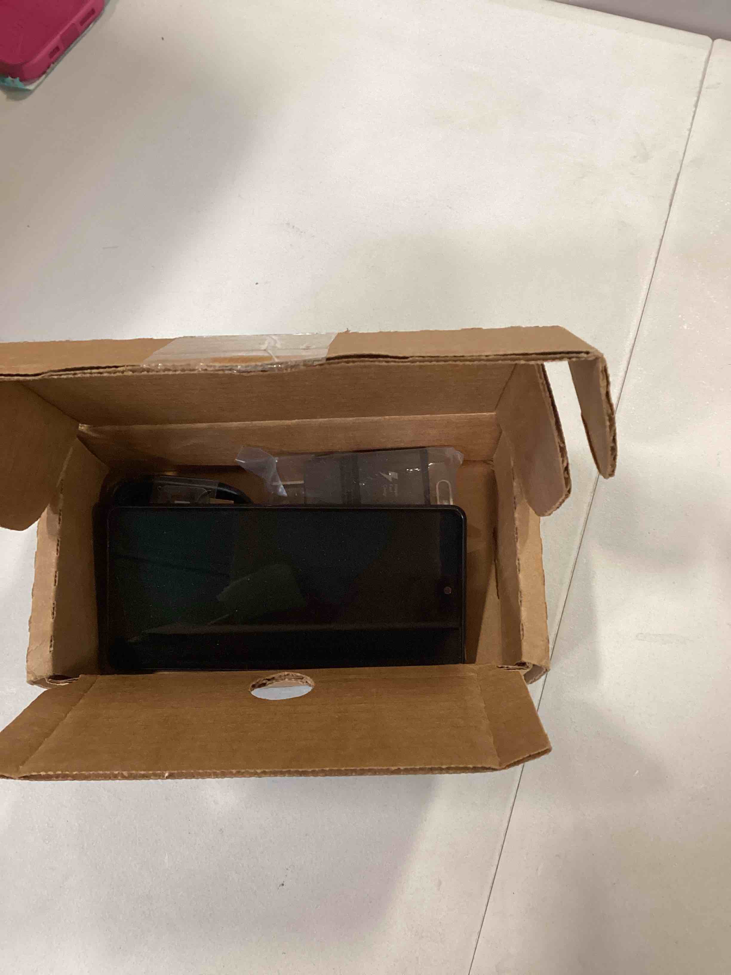 https://s3.amazonaws.com/lotting-images-prod/bidfta/YEL6416244_1718909378226.jpeg