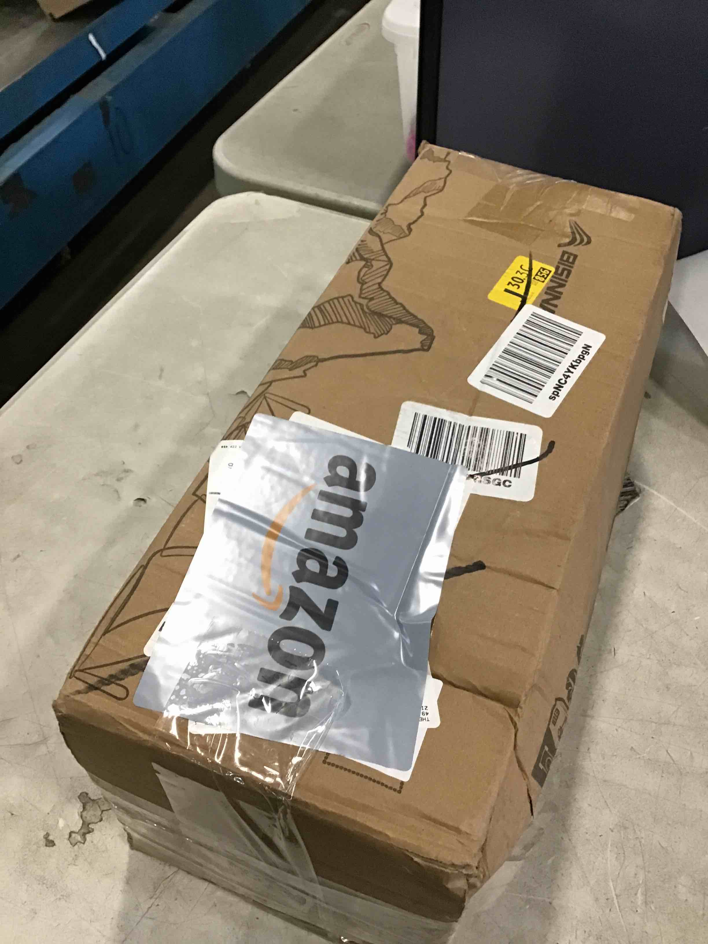 https://s3.amazonaws.com/lotting-images-prod/bidfta/YEL6417208_1719944461991.jpeg