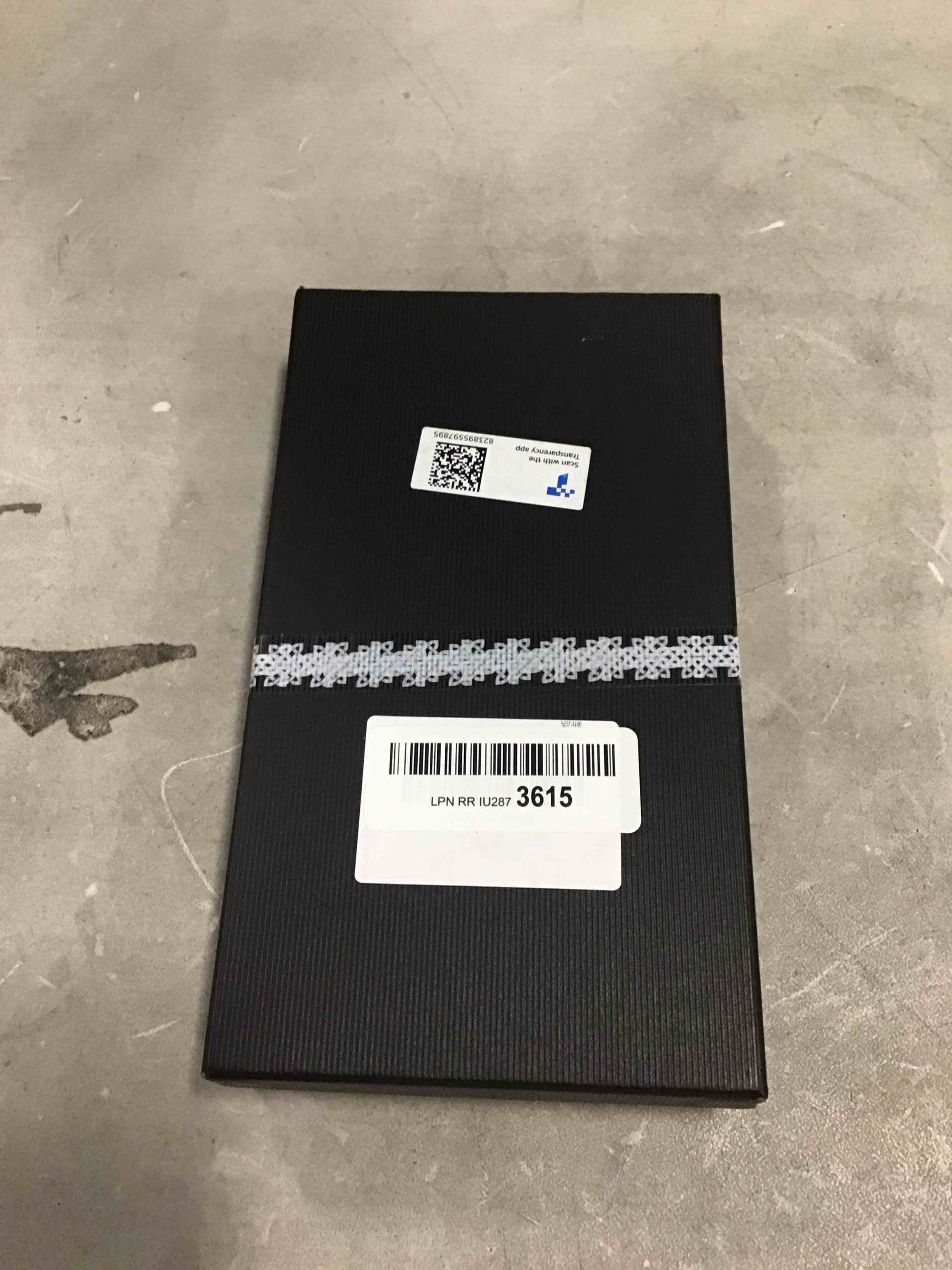 https://s3.amazonaws.com/lotting-images-prod/bidfta/YEL6418800_1718897001019.jpeg