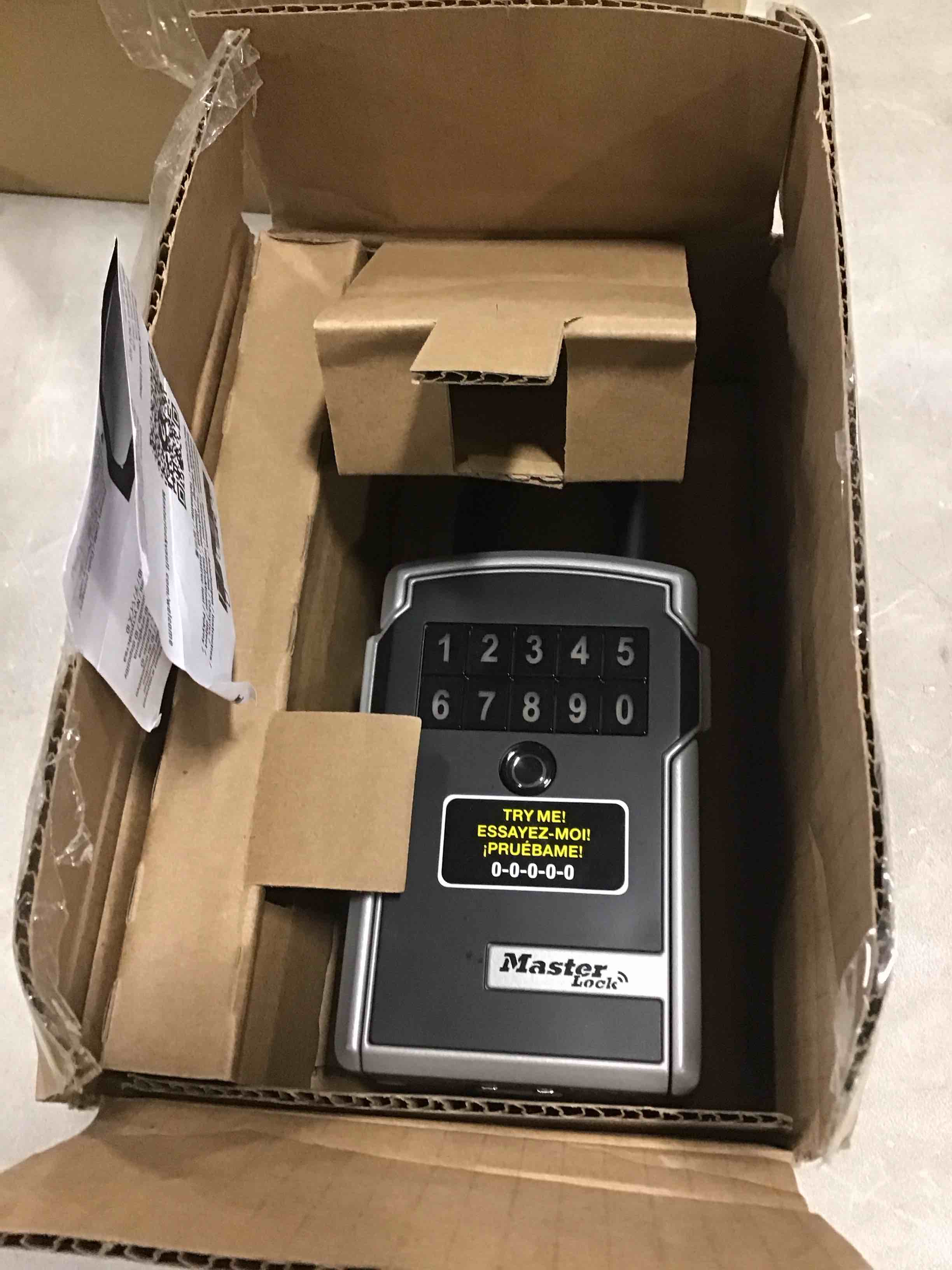 https://s3.amazonaws.com/lotting-images-prod/bidfta/YEL6418804_1718897200939.jpeg