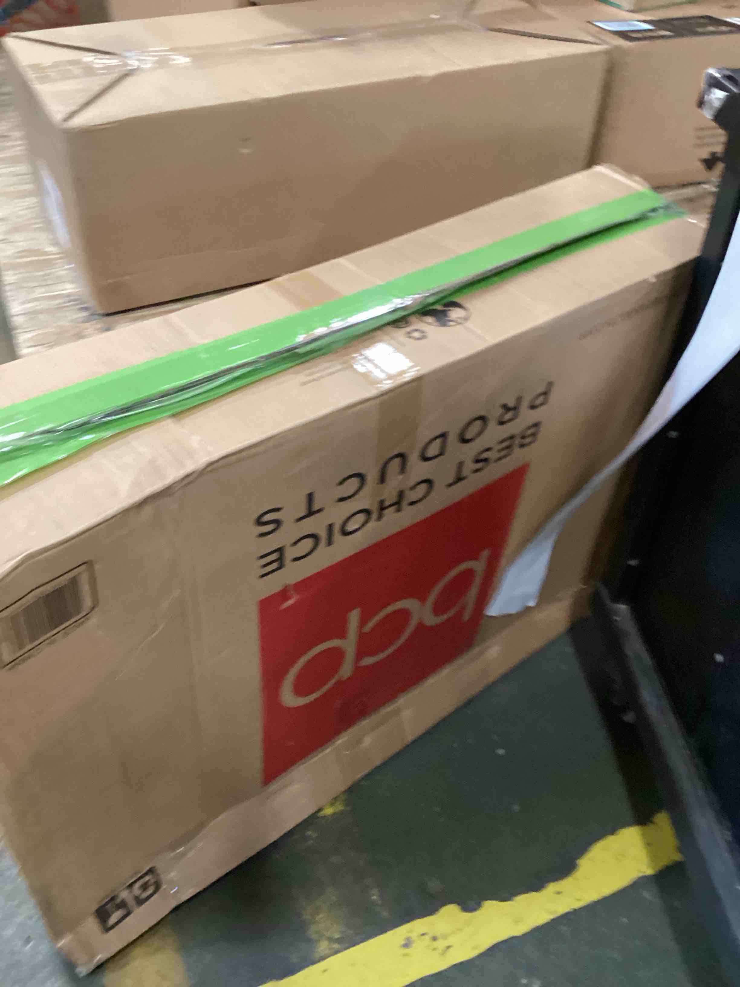 https://s3.amazonaws.com/lotting-images-prod/bidfta/YEL6419475_1719244909150.jpeg