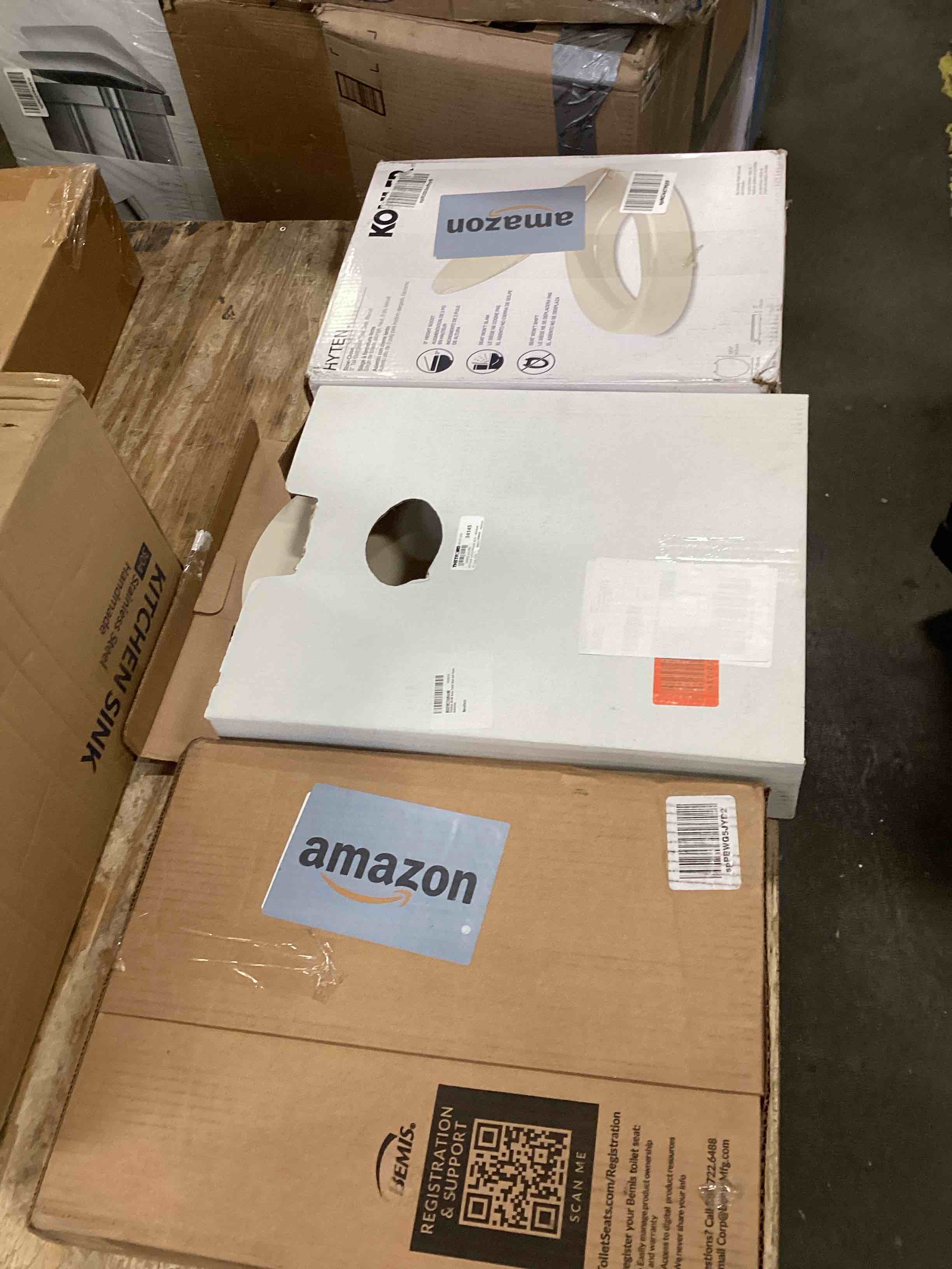 assorted toilet seats