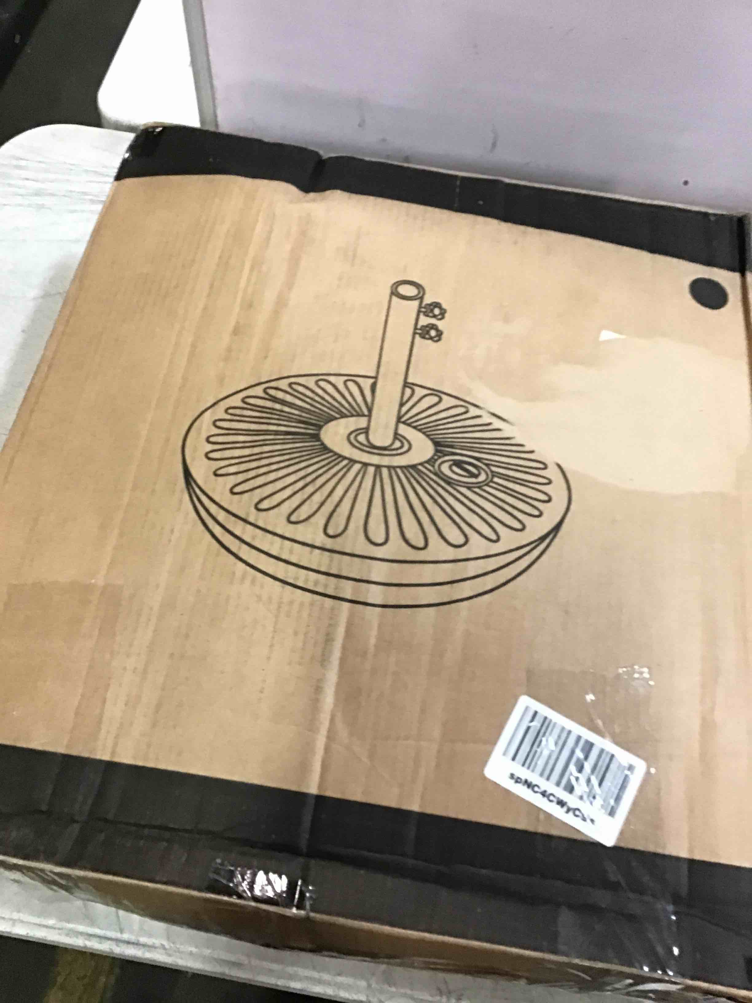 https://s3.amazonaws.com/lotting-images-prod/bidfta/YEL6421010_1718709118539.jpeg
