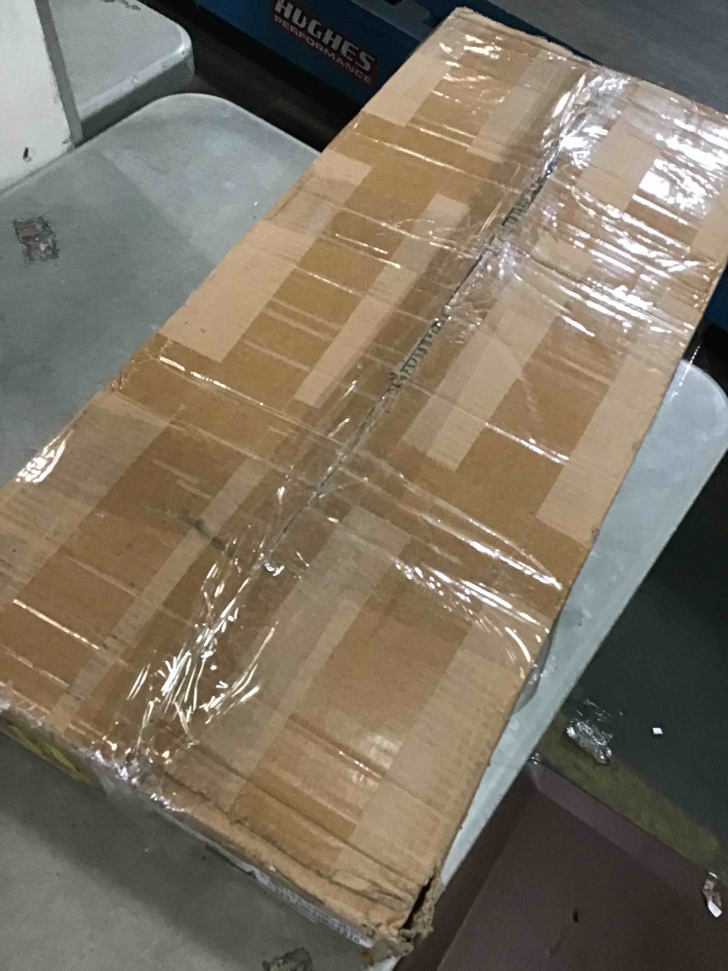 https://s3.amazonaws.com/lotting-images-prod/bidfta/YEL6421460_1718812222748.jpeg