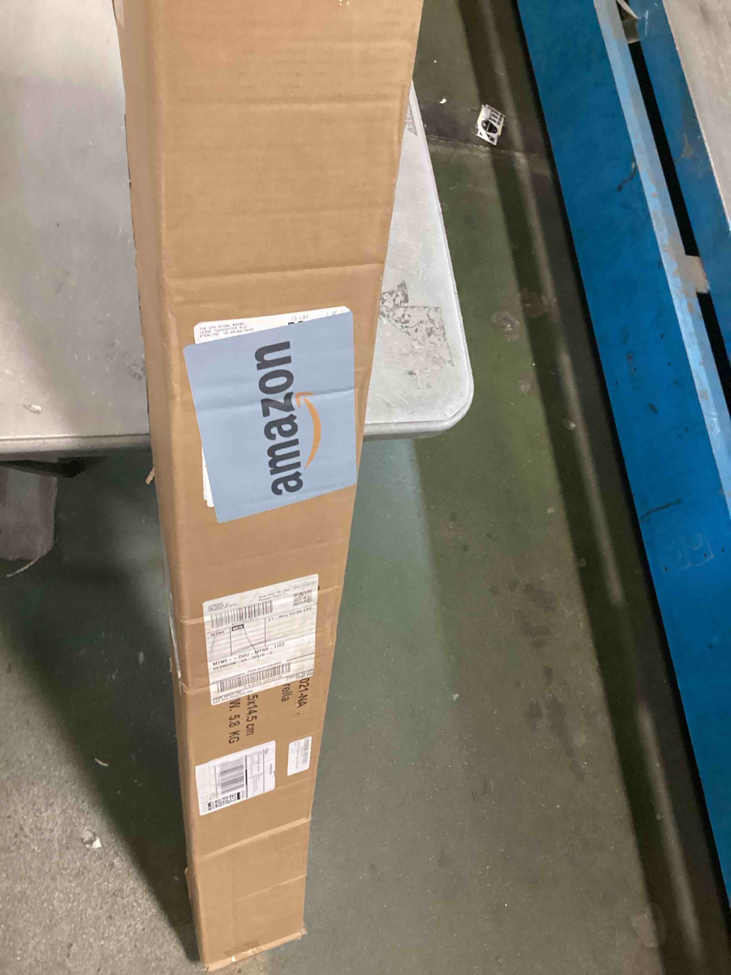 https://s3.amazonaws.com/lotting-images-prod/bidfta/YEL6422850_1718899875514.jpeg