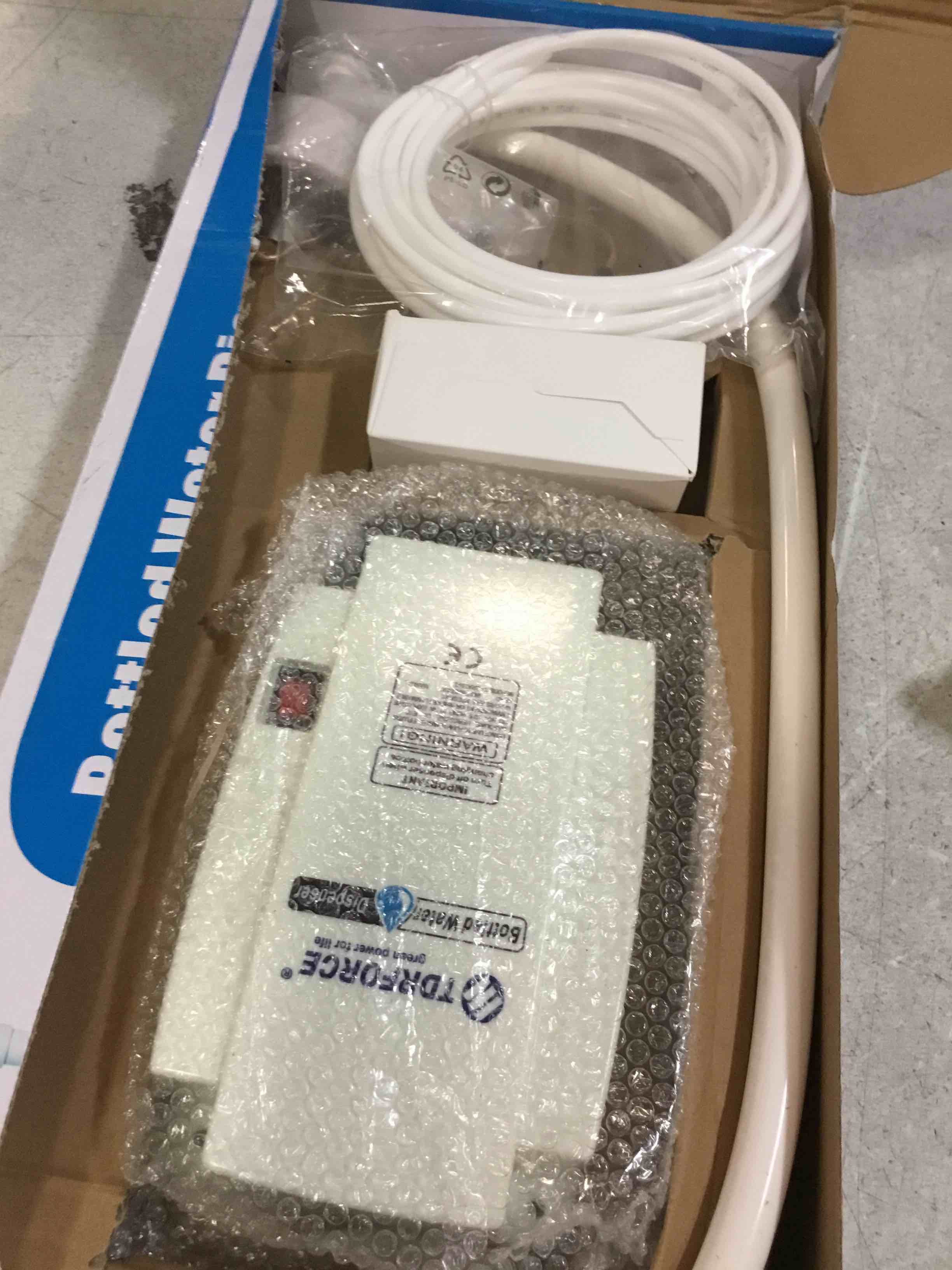 https://s3.amazonaws.com/lotting-images-prod/bidfta/YEL6424133_1718903899299.jpeg