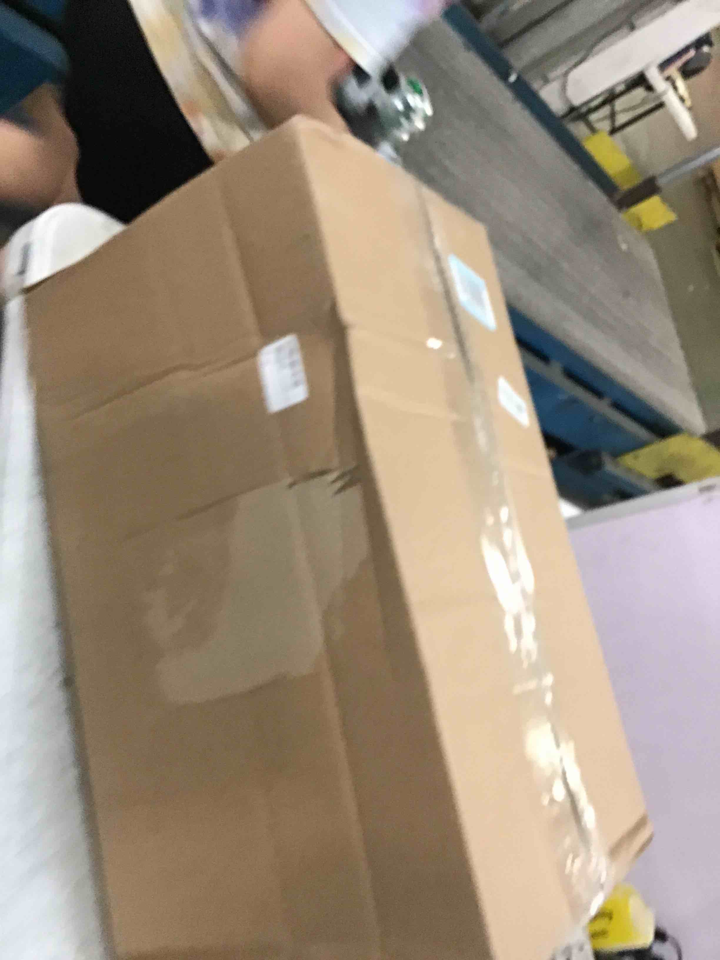 https://s3.amazonaws.com/lotting-images-prod/bidfta/YEL6425806_1719323690653.jpeg