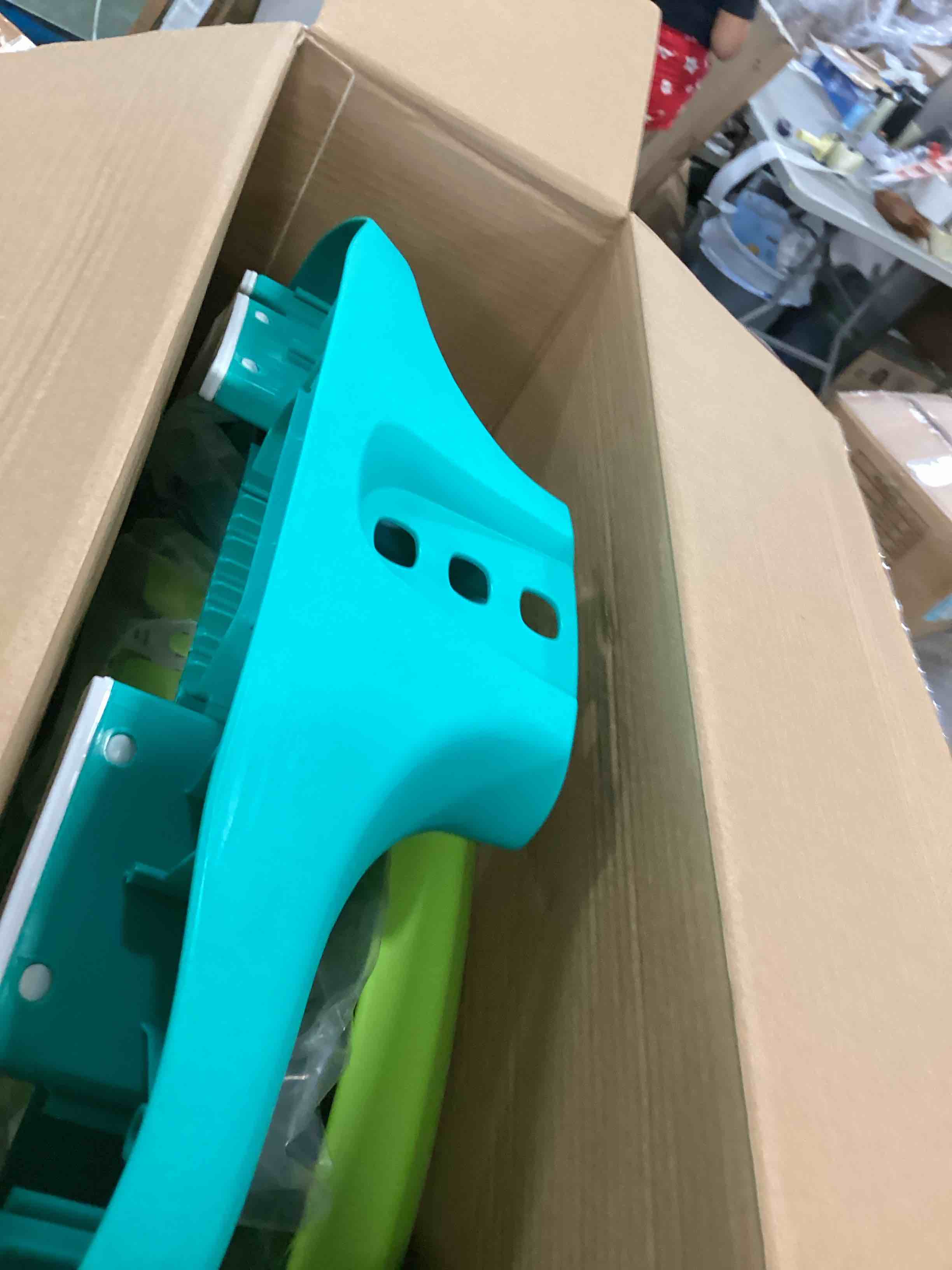 https://s3.amazonaws.com/lotting-images-prod/bidfta/YEL6426494_1718646643585.jpeg