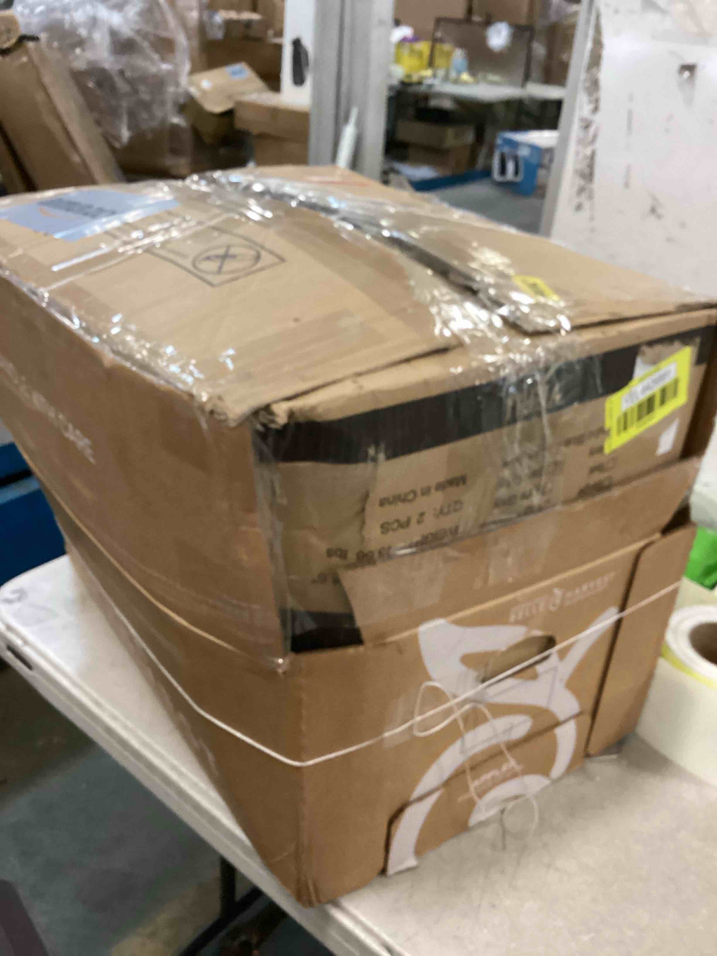 https://s3.amazonaws.com/lotting-images-prod/bidfta/YEL6426891_1718805102793.jpeg