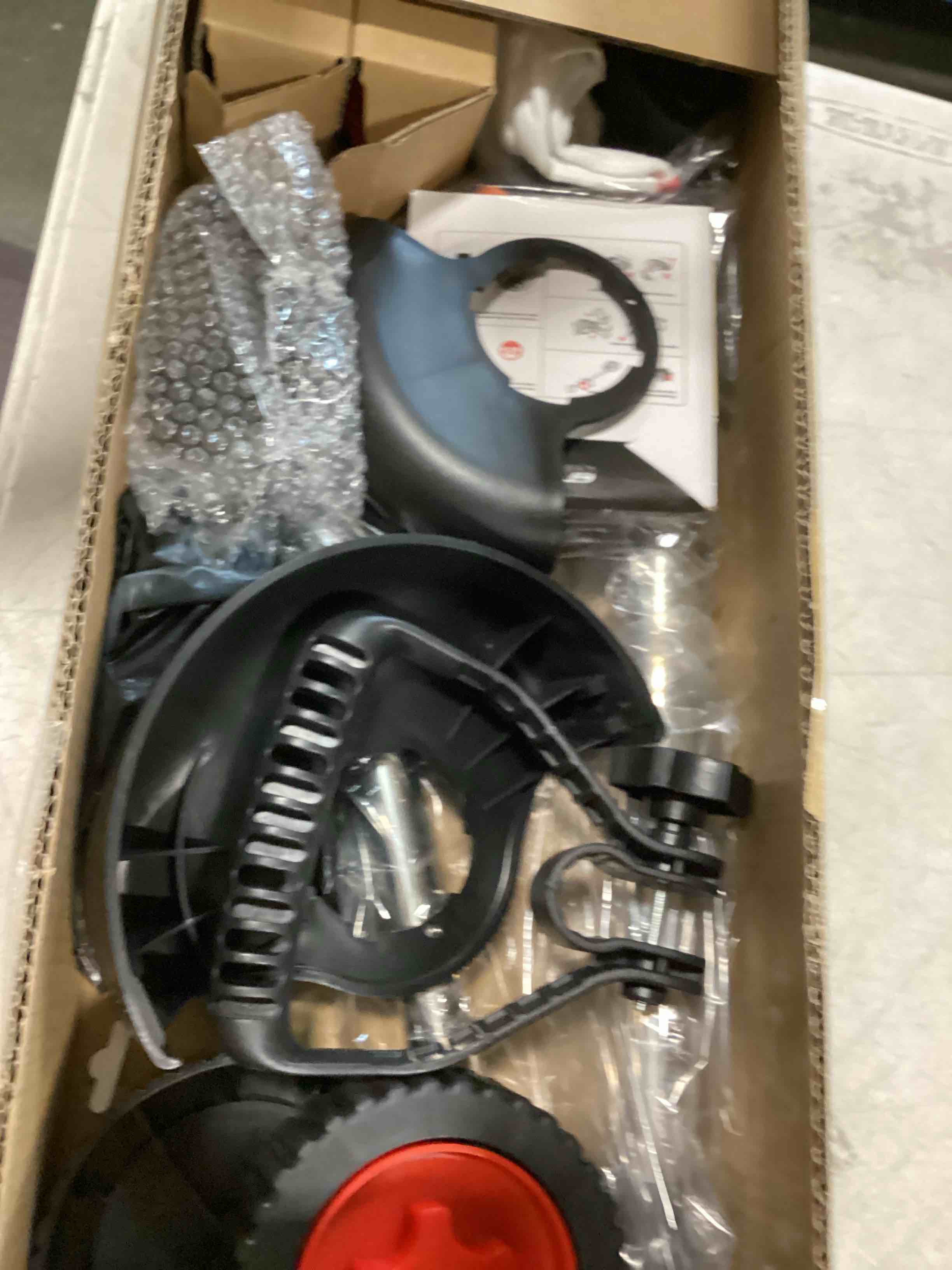 https://s3.amazonaws.com/lotting-images-prod/bidfta/YEL6426913_1718808414329.jpeg