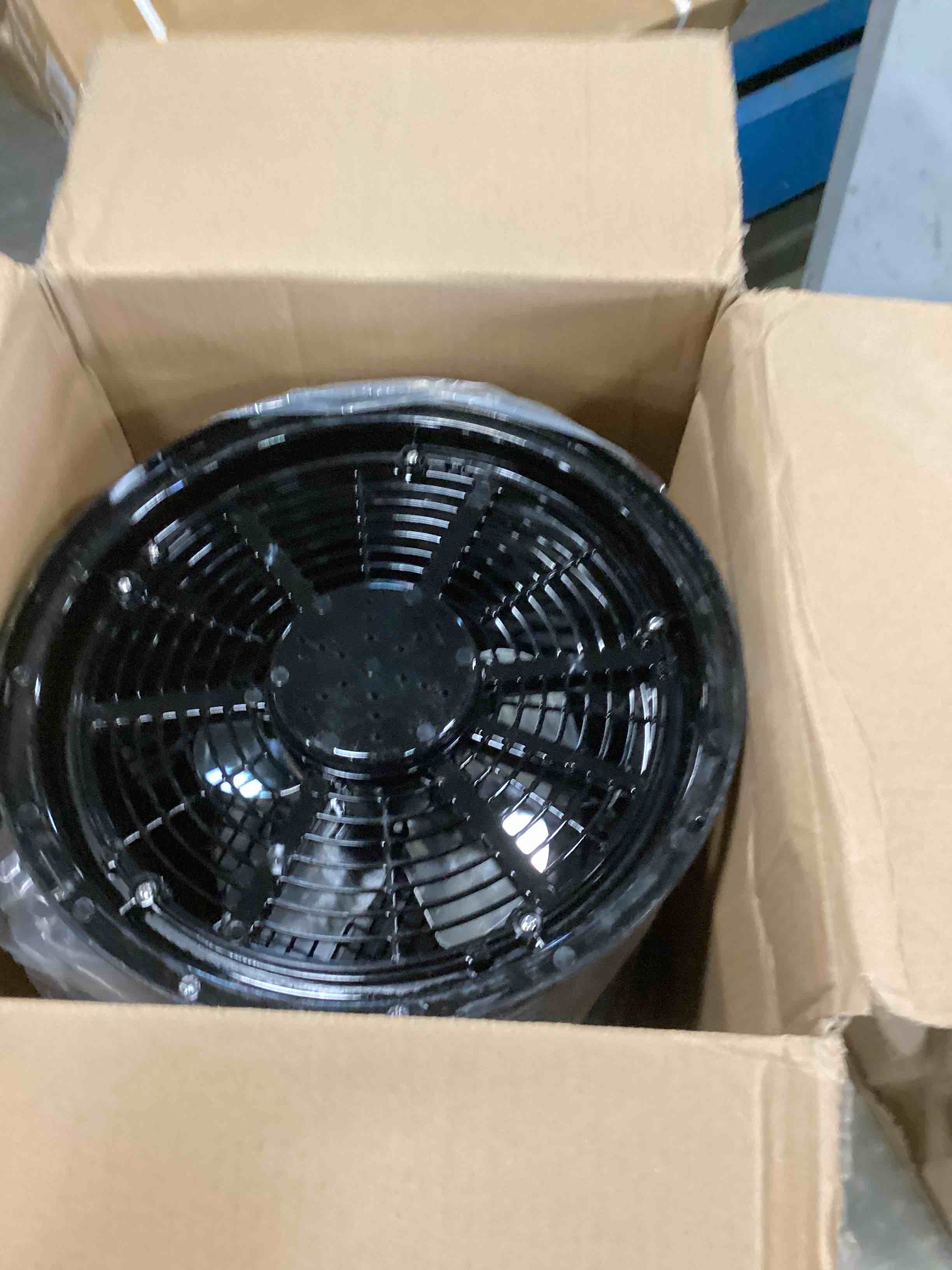 https://s3.amazonaws.com/lotting-images-prod/bidfta/YEL6428072_1718049208248.jpeg