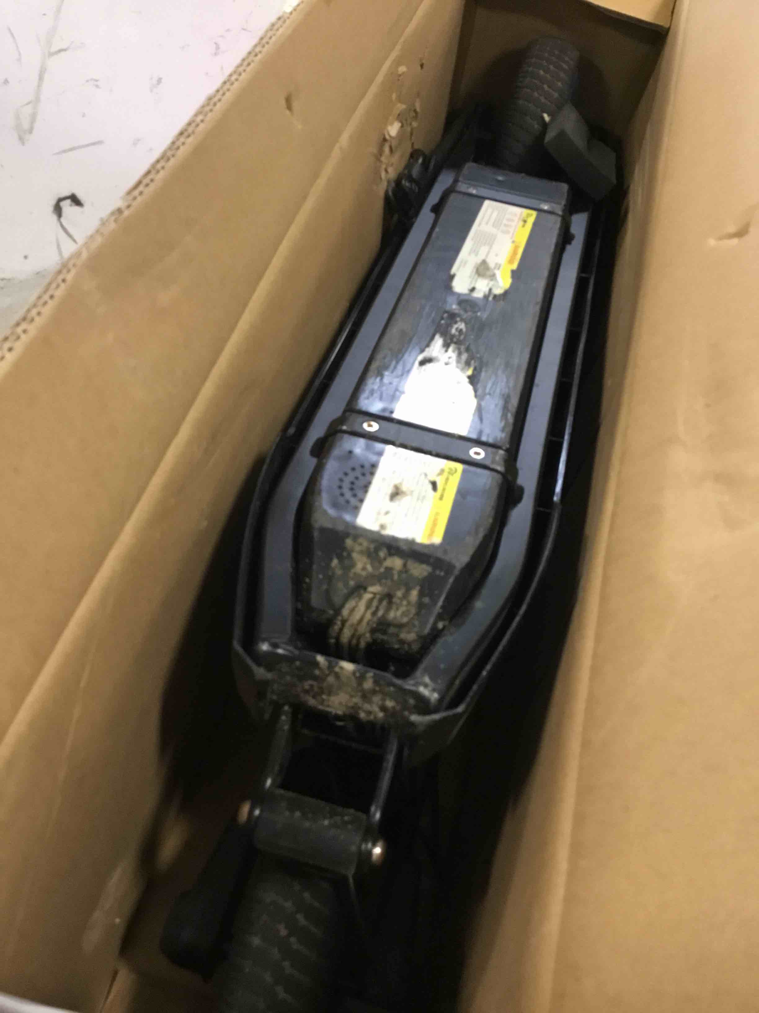 https://s3.amazonaws.com/lotting-images-prod/bidfta/YEL6428227_1718121234551.jpeg