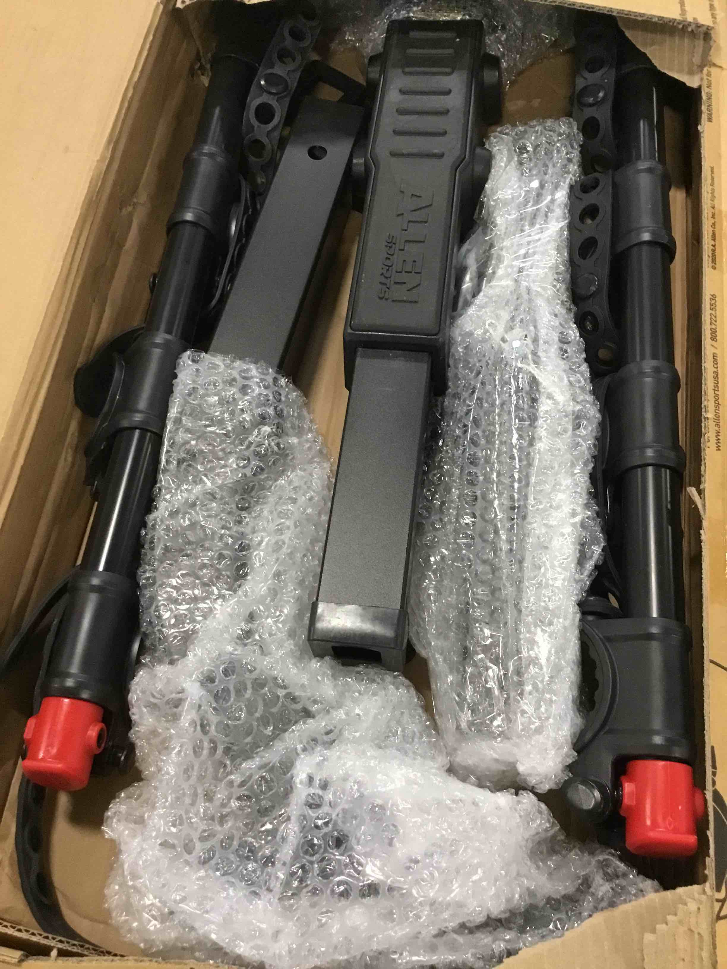 https://s3.amazonaws.com/lotting-images-prod/bidfta/YEL6428612_1718281820910.jpeg