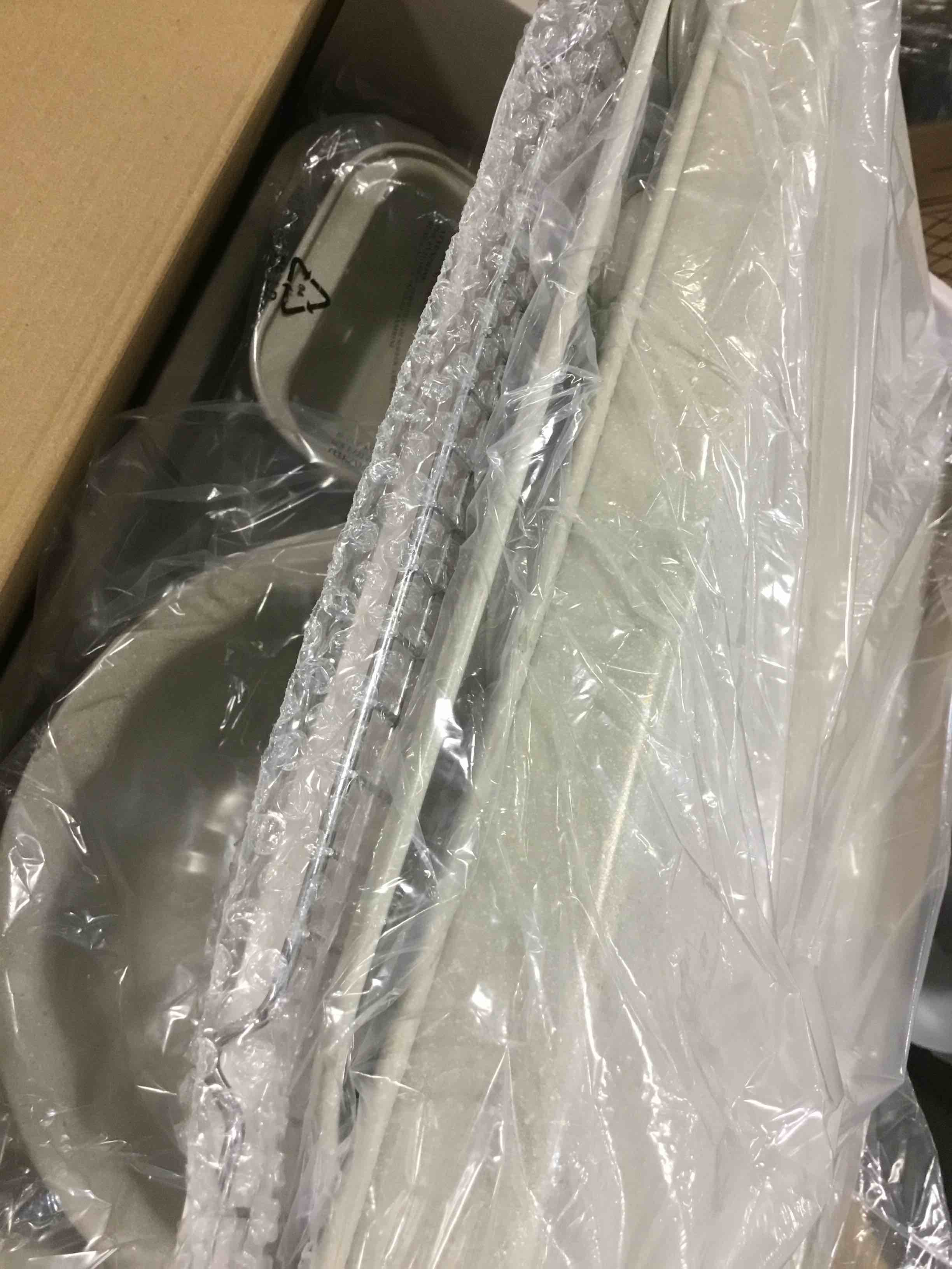 https://s3.amazonaws.com/lotting-images-prod/bidfta/YEL6428723_1718296053269.jpeg