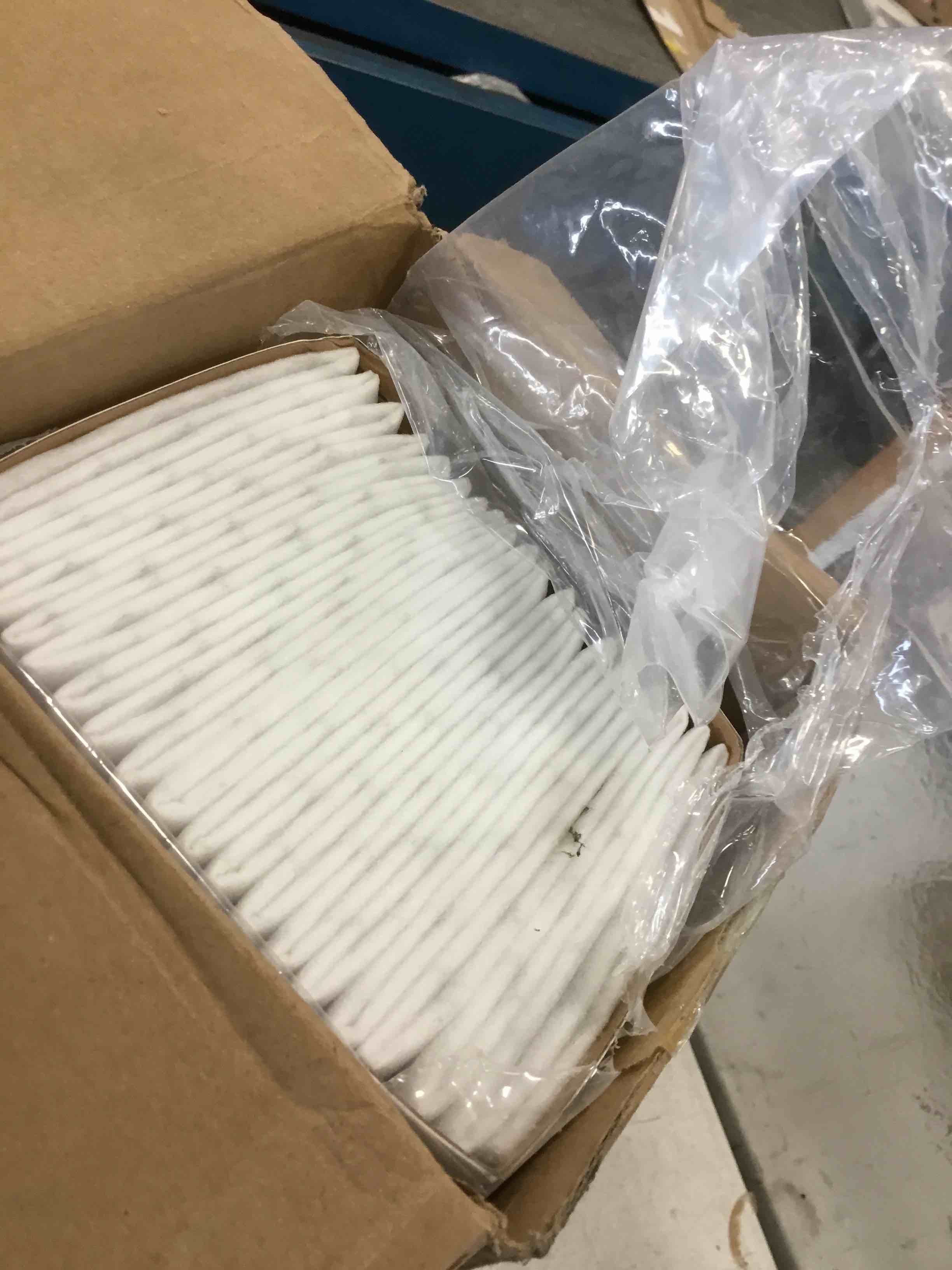 https://s3.amazonaws.com/lotting-images-prod/bidfta/YEL6429651_1718107345147.jpeg