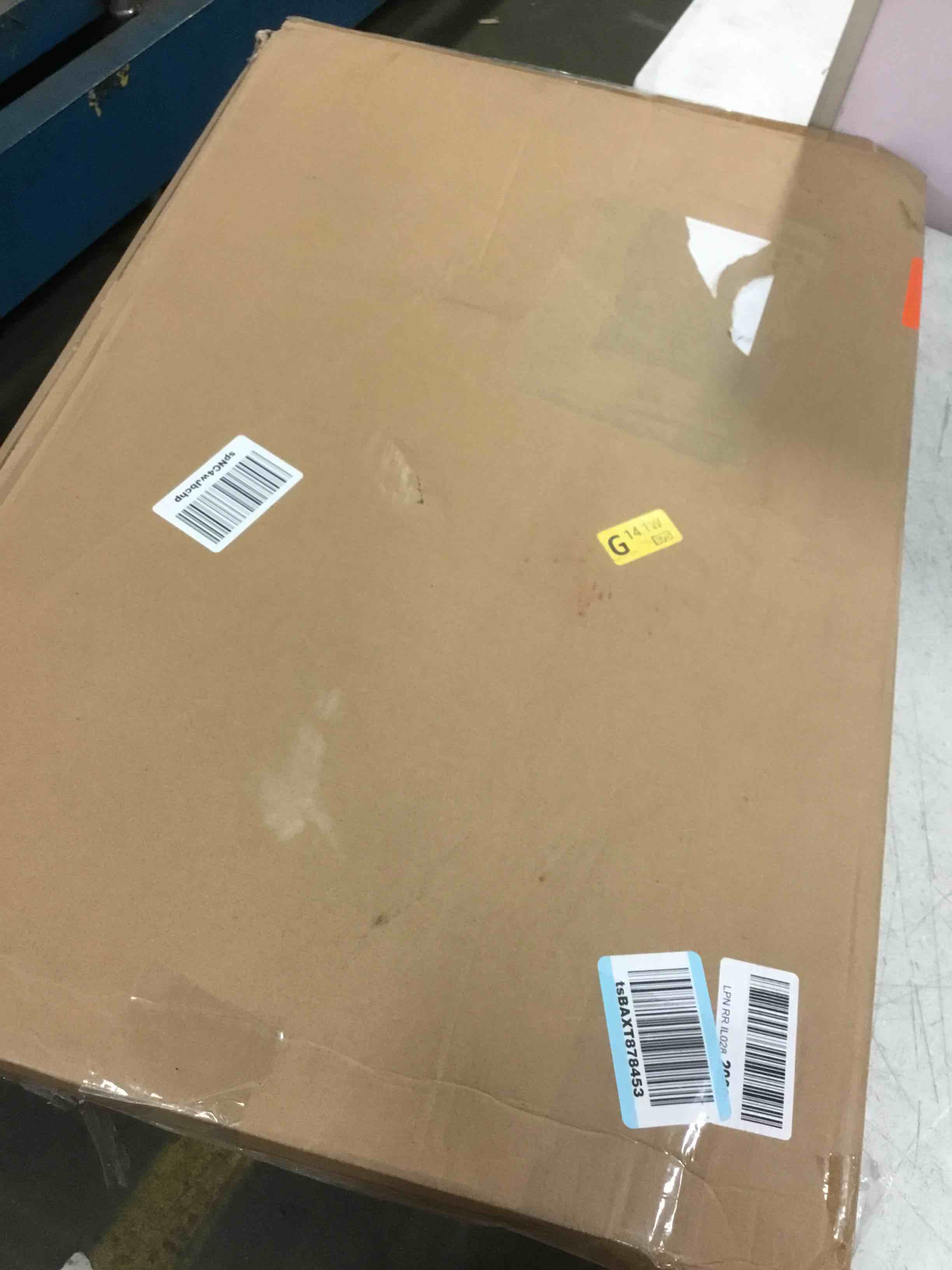 https://s3.amazonaws.com/lotting-images-prod/bidfta/YEL6430092_1718217735688.jpeg