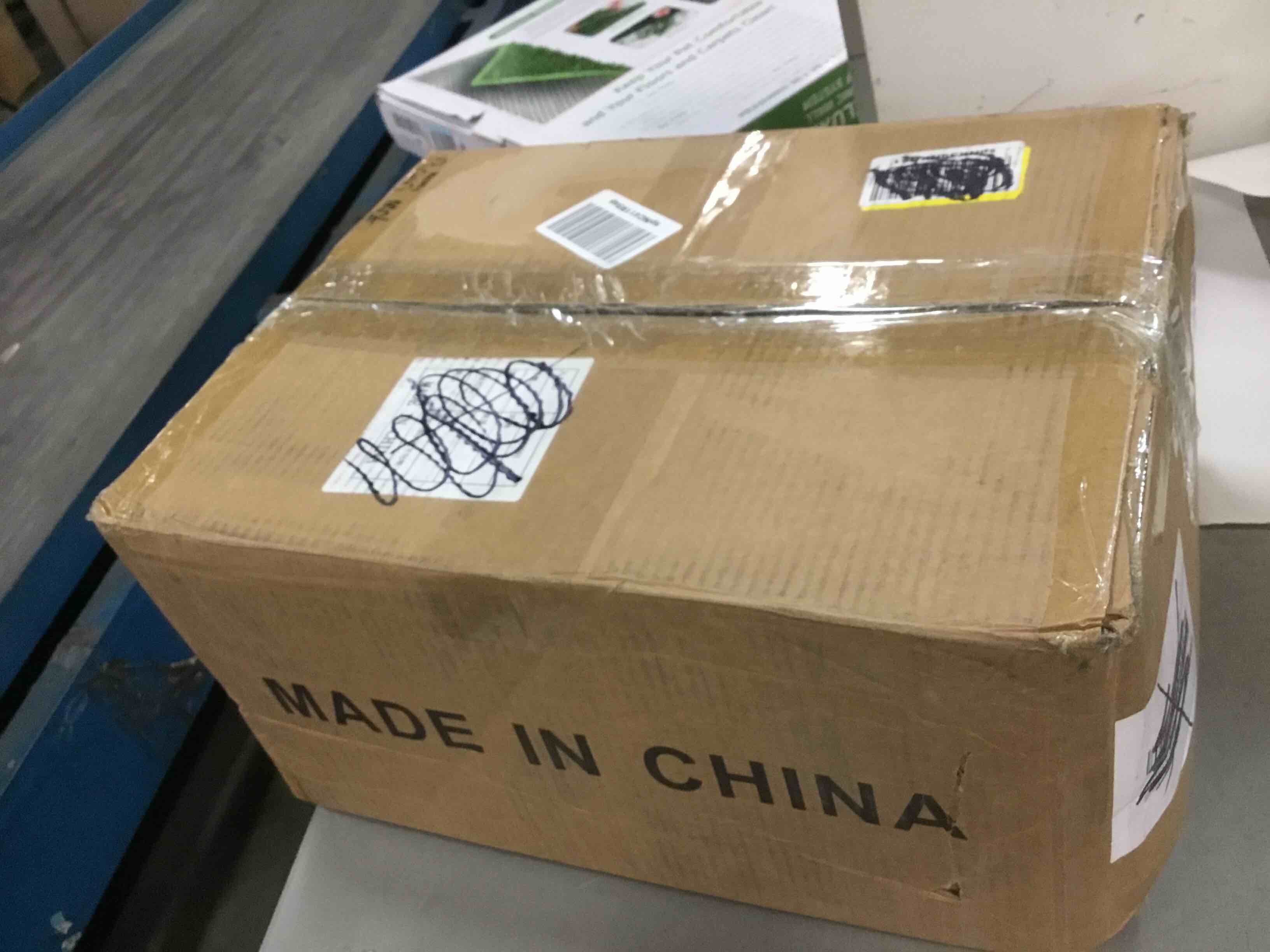 https://s3.amazonaws.com/lotting-images-prod/bidfta/YEL6430405_1718367891862.jpeg