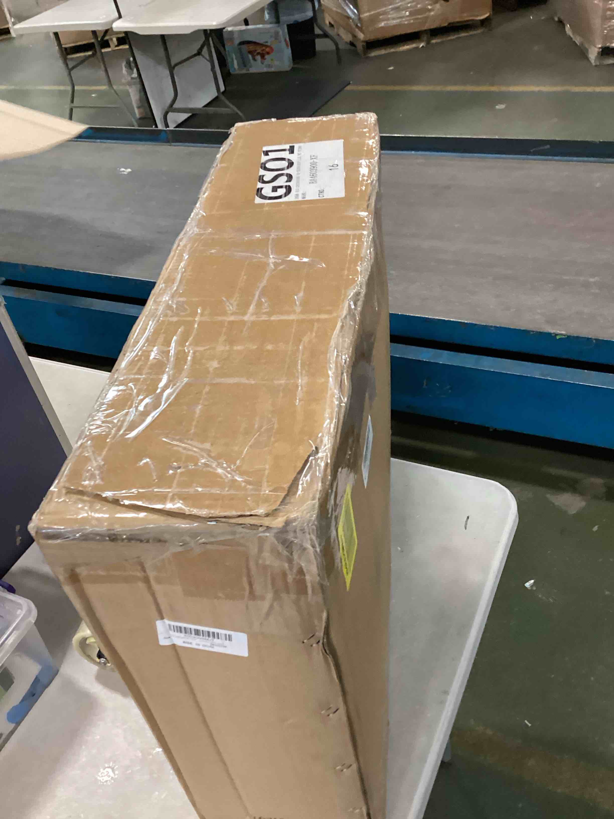 https://s3.amazonaws.com/lotting-images-prod/bidfta/YEL6430820_1718536405895.jpeg