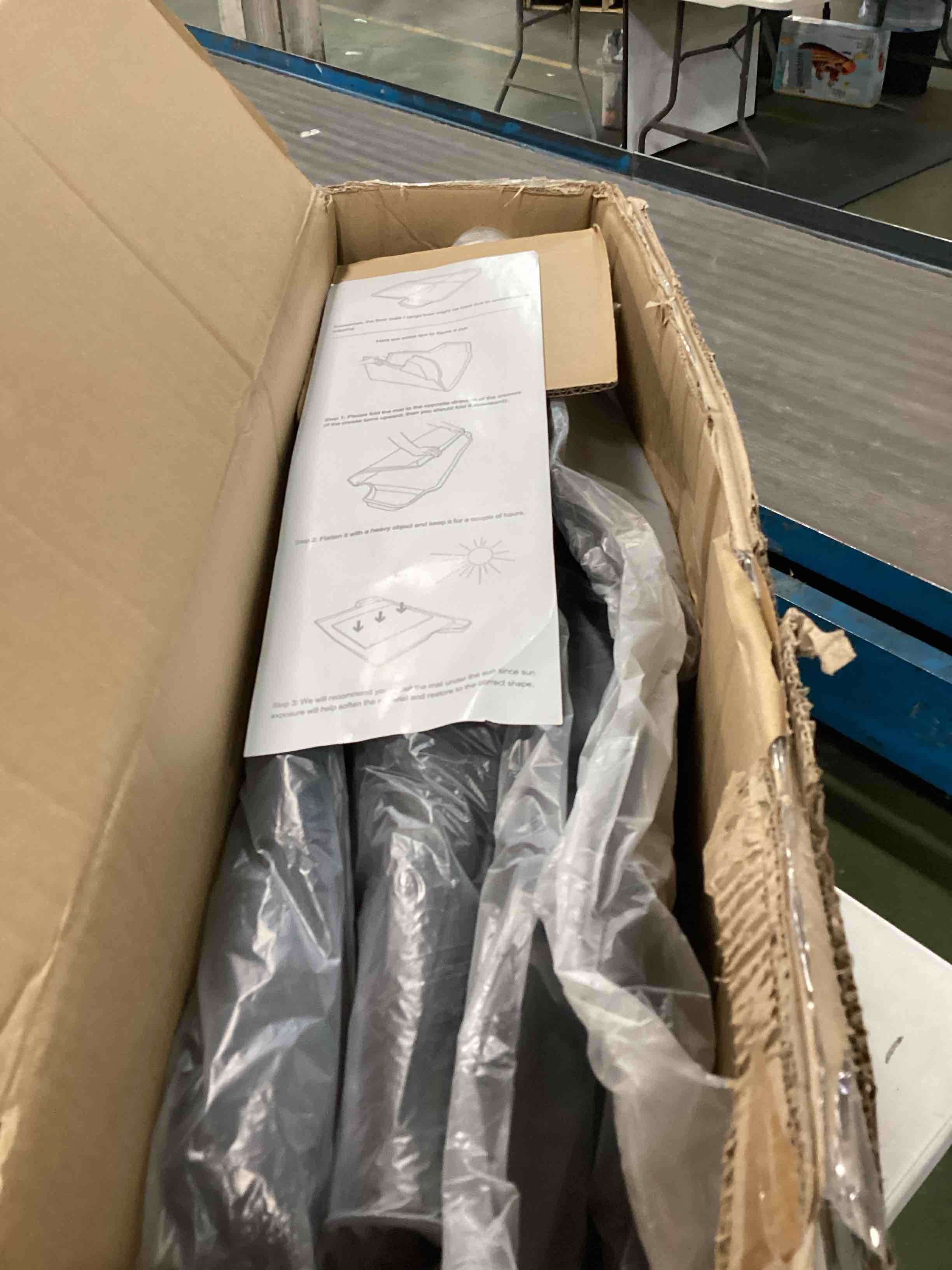 https://s3.amazonaws.com/lotting-images-prod/bidfta/YEL6430820_1718536618254.jpeg