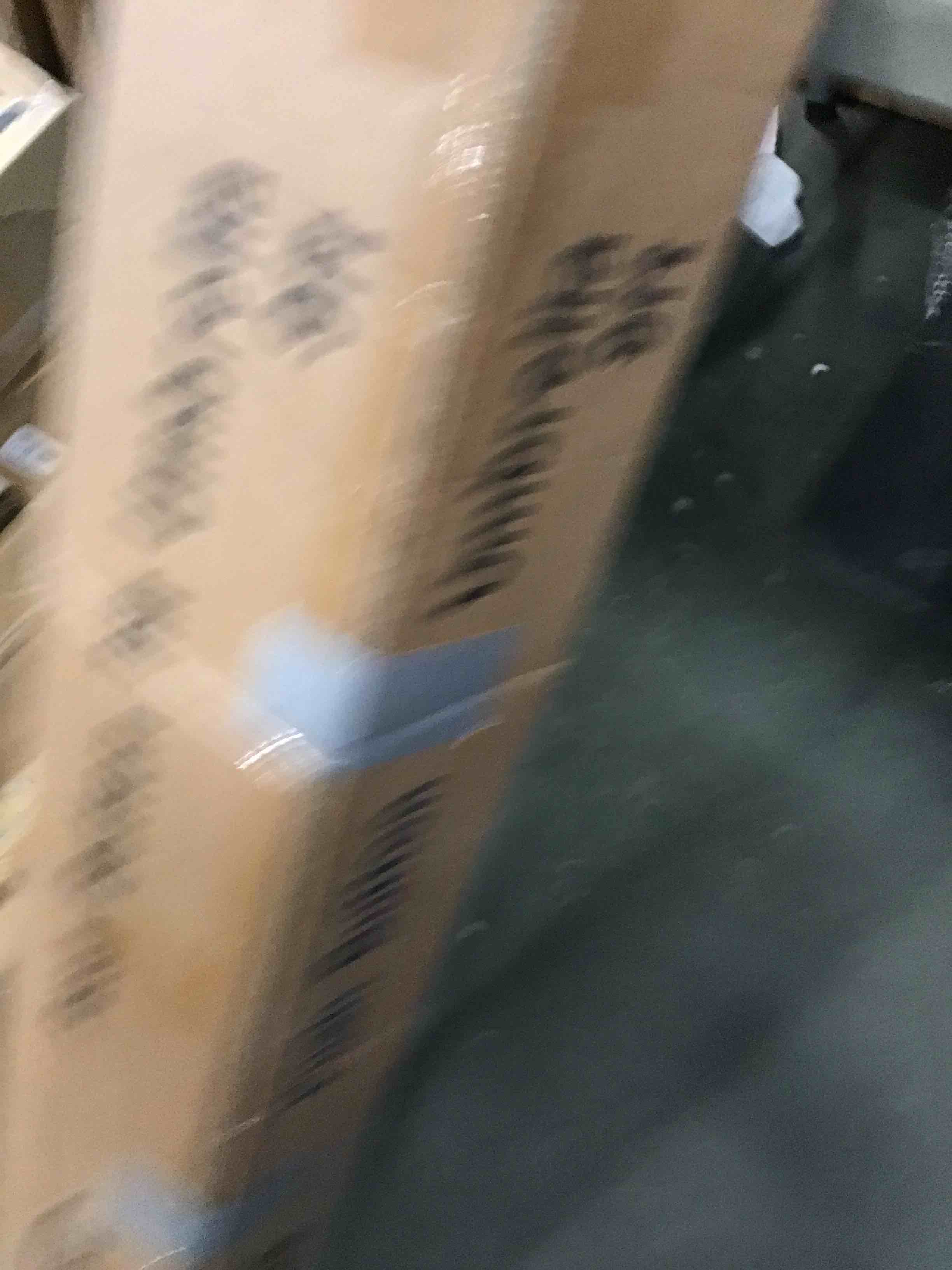 https://s3.amazonaws.com/lotting-images-prod/bidfta/YEL6431011_1718041302131.jpeg